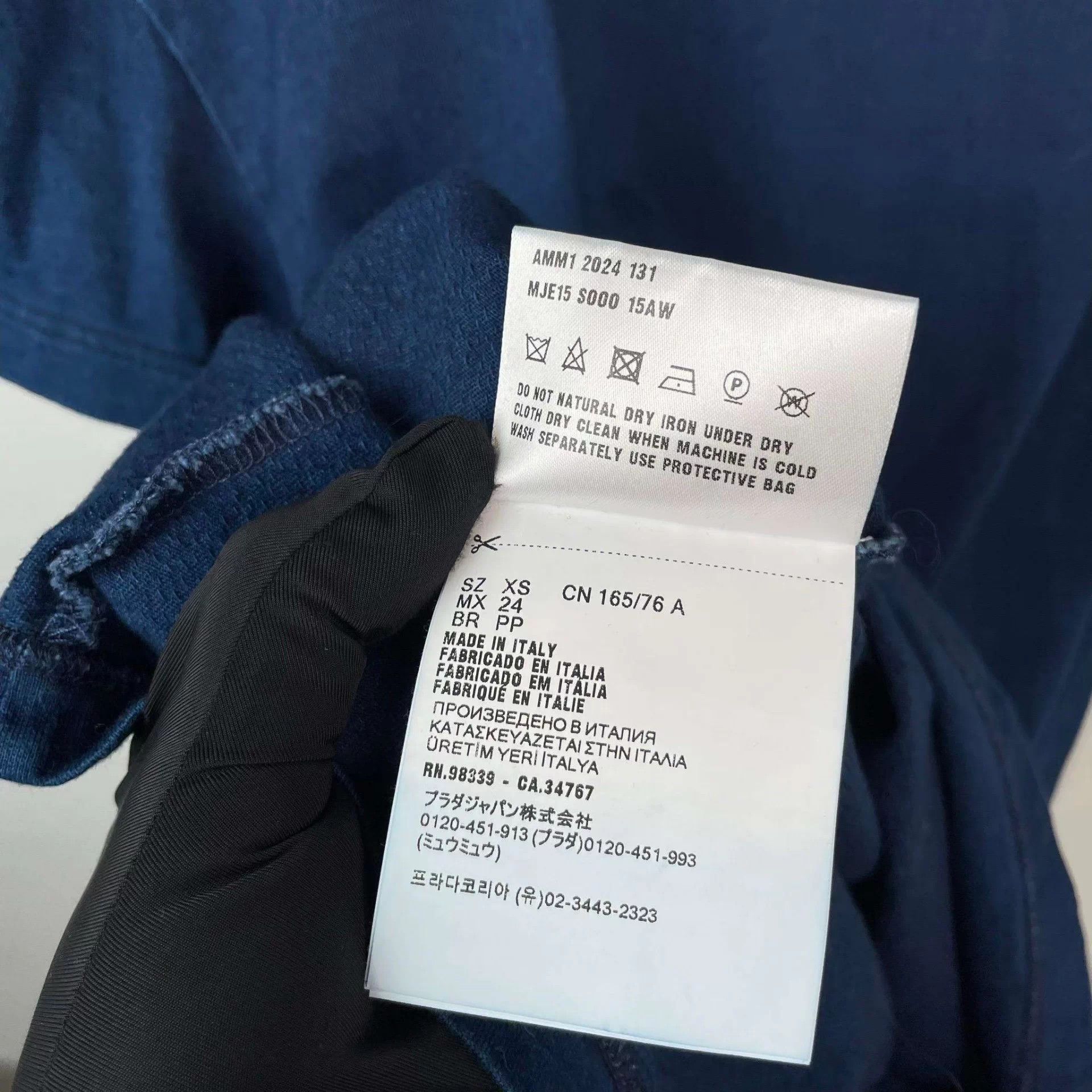 Miu Miu MIU MIU Navy Blue T-shirt XS Size US XS / EU 42 / 0 - 5 Thumbnail