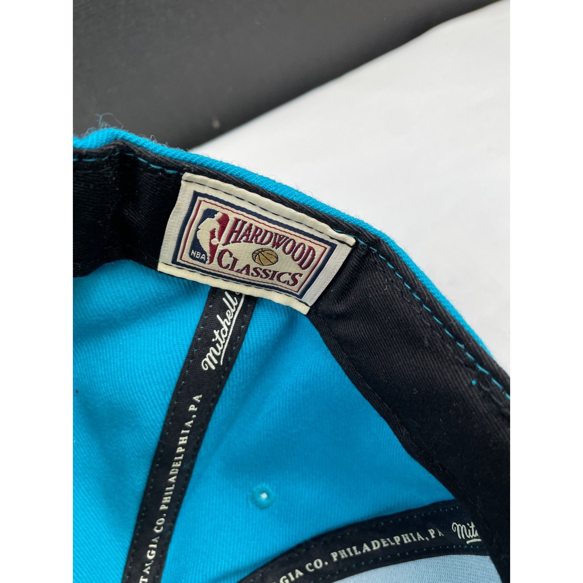 Mitchell & Ness Mitchell & Ness Charlotte Hornets Blue Unisex Hat /Cap Adjus Size ONE SIZE - 6 Thumbnail
