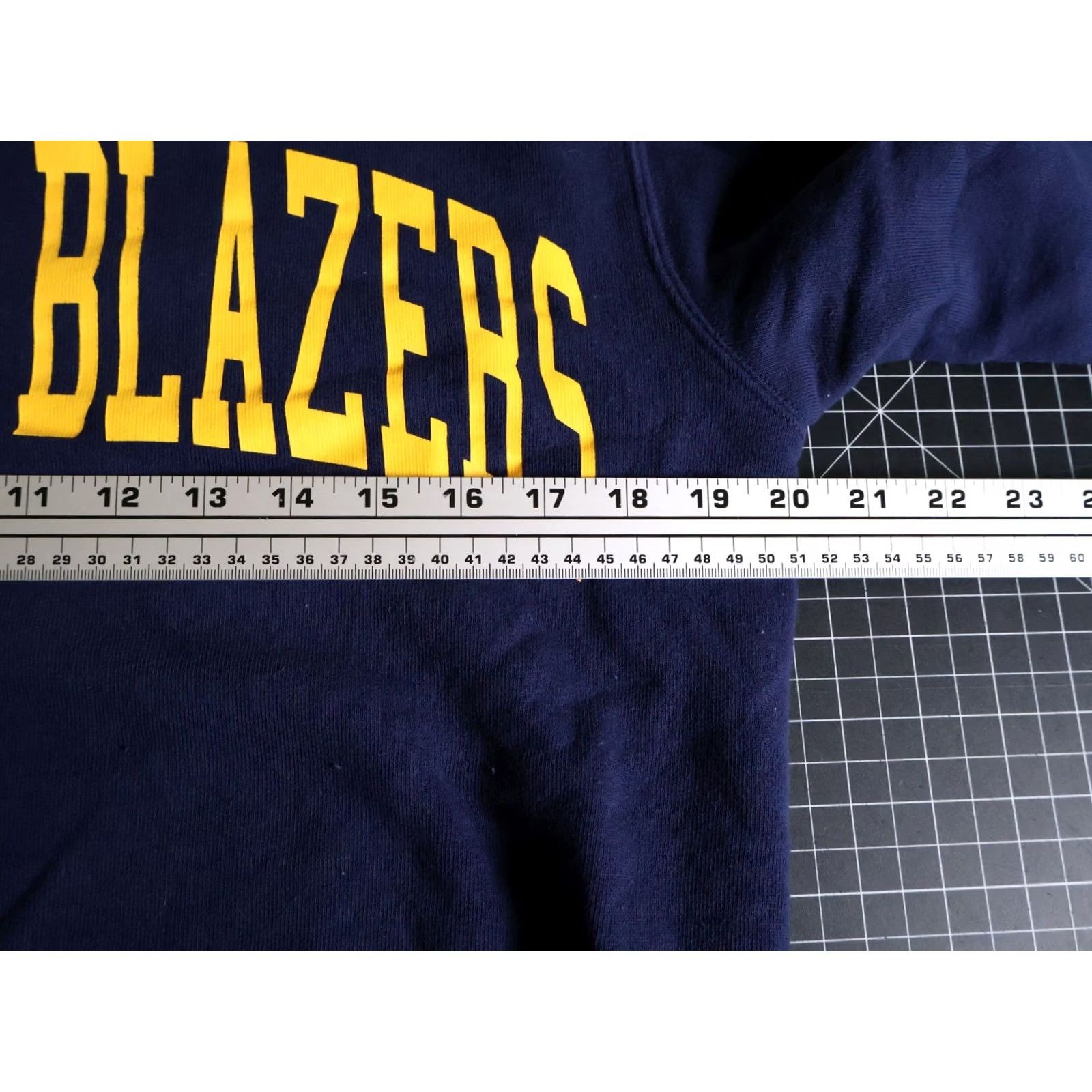 Rowing Blazers Rowing Blazers Target Arc Print Sweatshirt Adult Small Blue Yellow Crewneck Graphic Print Pullover Mens Size US S / EU 44-46 / 1 - 4 Thumbnail