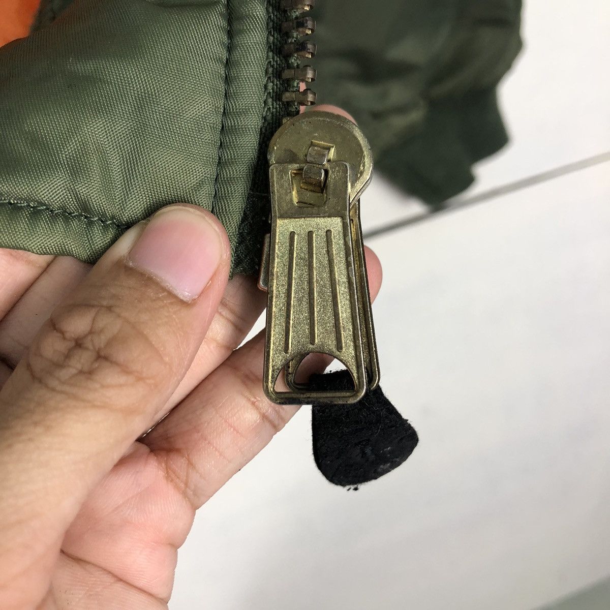 Japanese Brand Vintage RiotRiot Bomber Jacket Military Design Issey Miyake Size US L / EU 52-54 / 3 - 20 Thumbnail