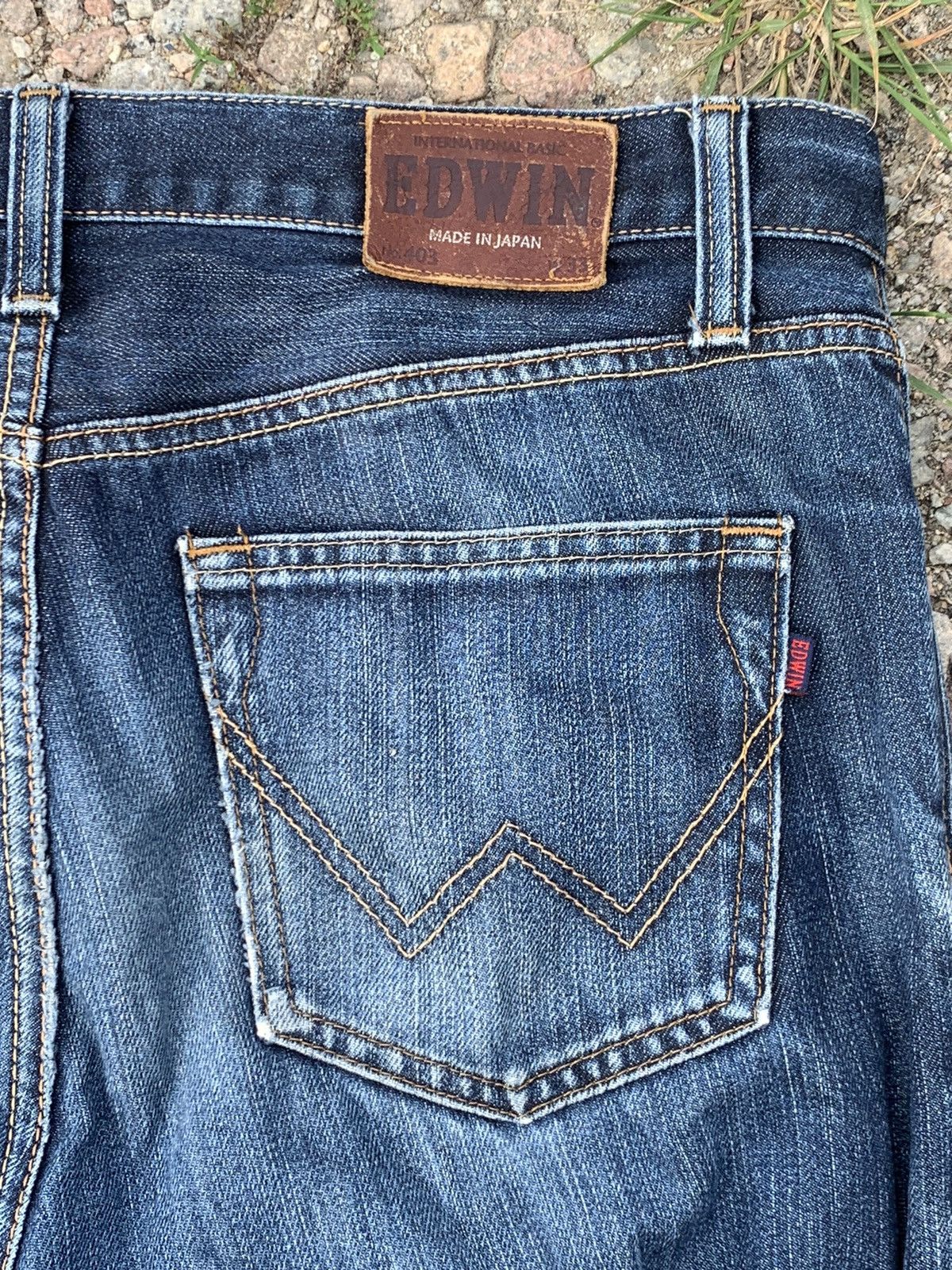 Edwin Distressed Edwin 403 made in japan 🇯🇵 Size US 34 / EU 50 - 3 Thumbnail