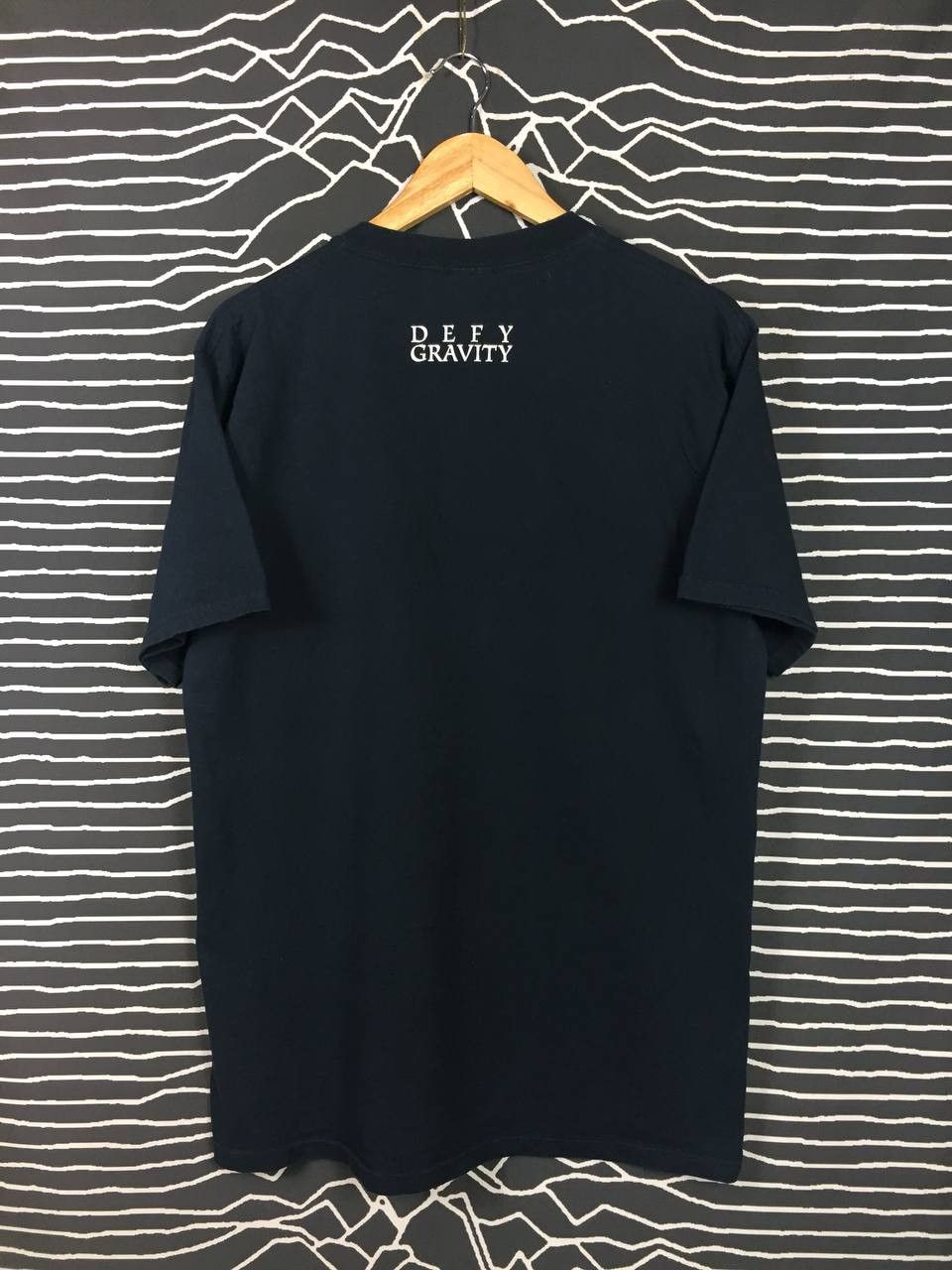 Fruit Of The Loom × Vintage Vtg Wicked Musical Broadway Defy Gravity Tee Size US L / EU 52-54 / 3 - 5 Thumbnail