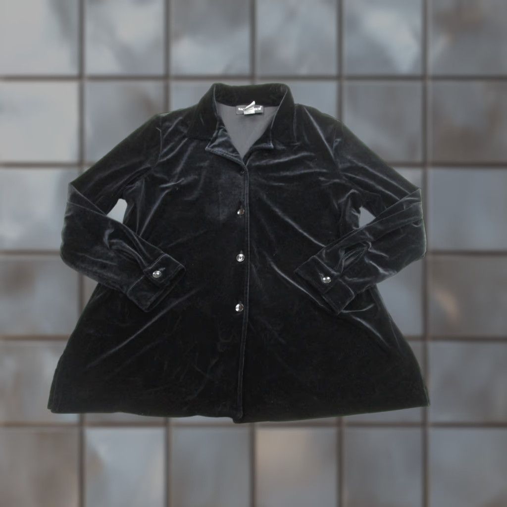Vintage VINTAGE Sag Harbor Shirt Womens L Black Velvet Shacket Grunge Fairy Whimsigoth y2k 90s Size L / US 10 / IT 46 - 1 Thumbnail
