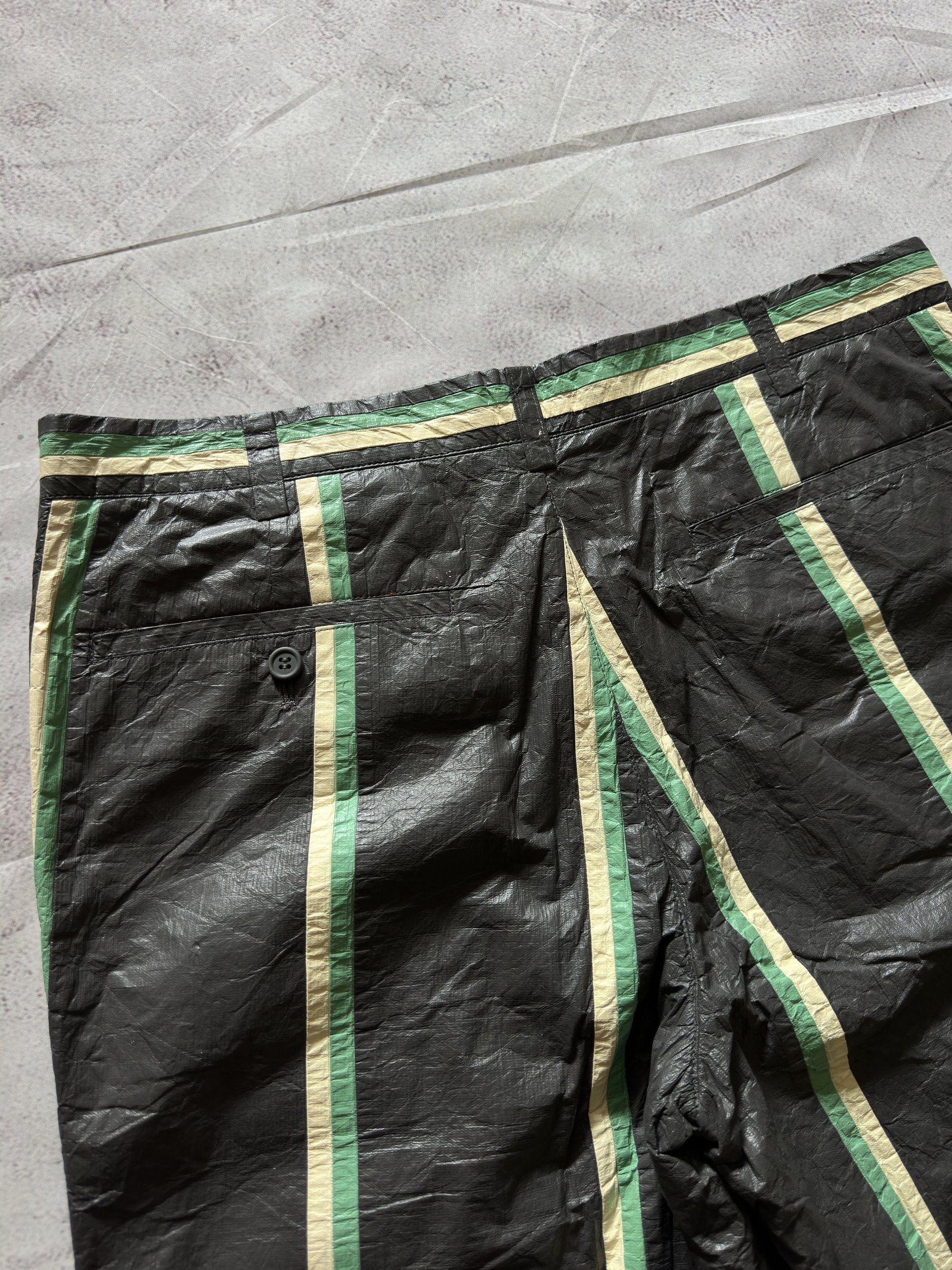 Issey Miyake Issey Miyake Men Polyethylene Stripe Shorts sz.4 Size US 32 / EU 48 - 12 Thumbnail
