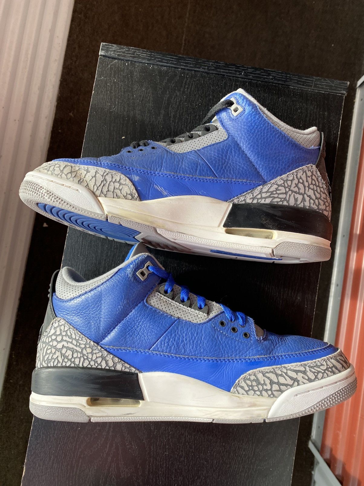 Jordan Brand Nike Air Jordan Retro 3 Varsity Royal ct8532400 Size 11 Men Size US 11 / EU 44 - 5 Thumbnail