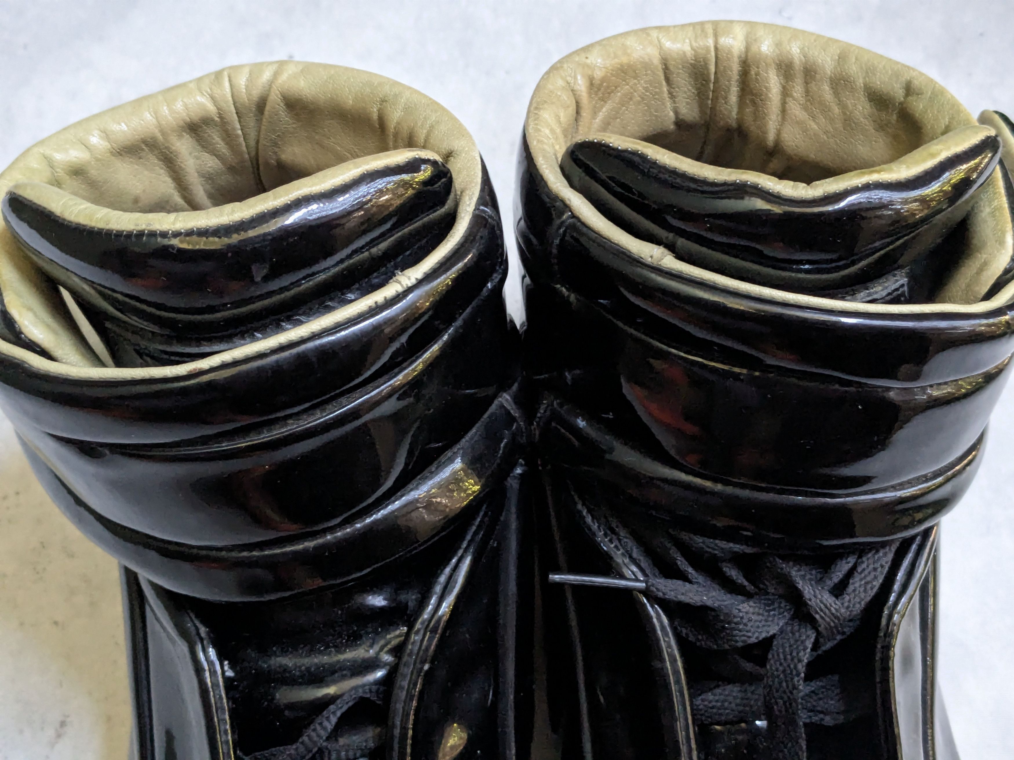 Maison Margiela Maison Margiela Future Black Patent Leather 9 42 High Tops Size US 9 / EU 42 - 5 Thumbnail