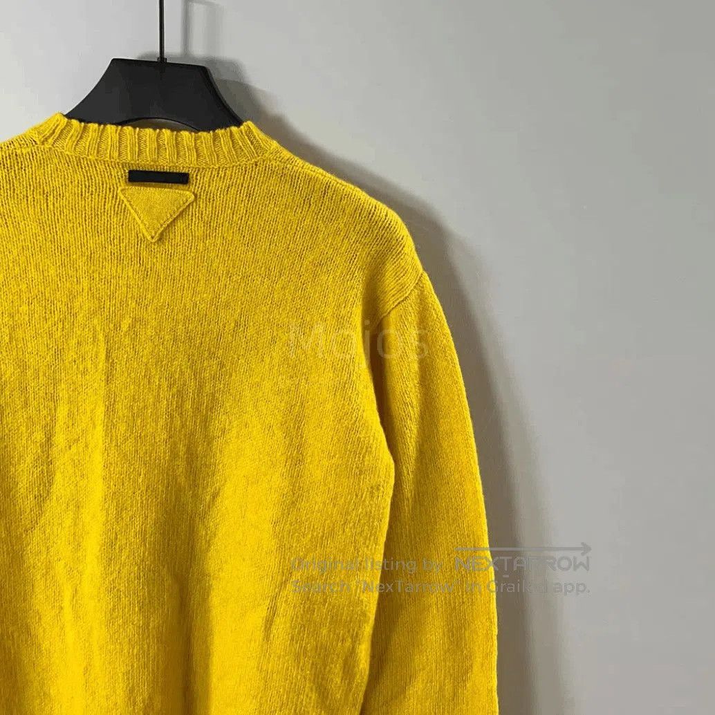 Prada Sz 46 Prada Triangle Logo Knitwear. Size US S / EU 44-46 / 1 - 4 Thumbnail