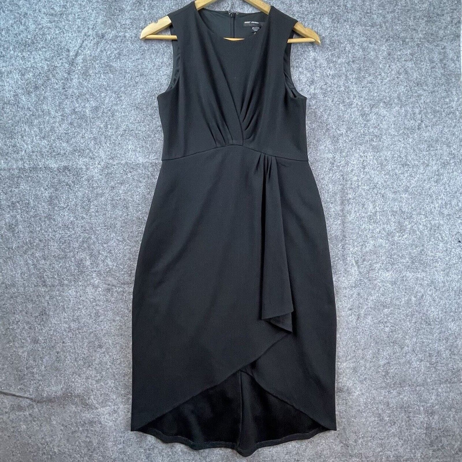 MAGGY LONDON Maggy London Dress 6 LBD Minimalist Faux Wrap Career Simple Size M / US 6-8 / IT 42-44 - 1 Thumbnail