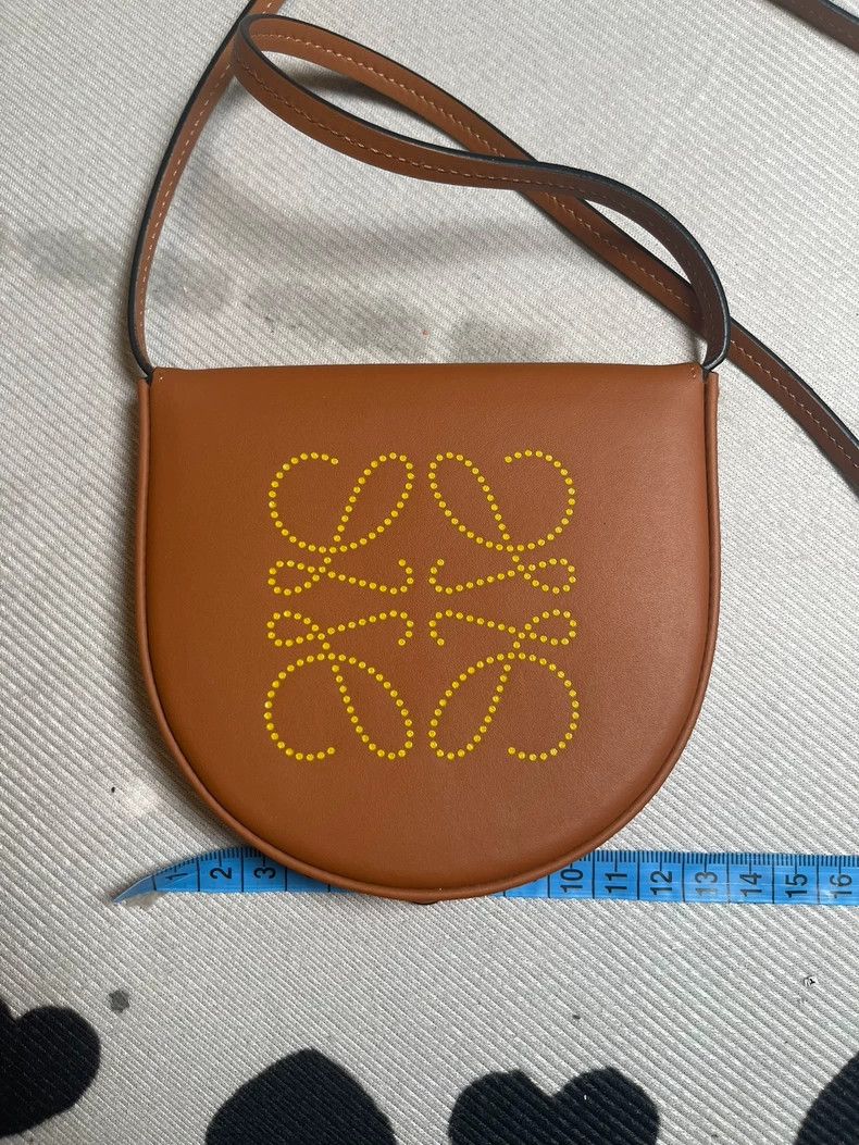 loewe Small horseshoe bag 2503-Nextarrow