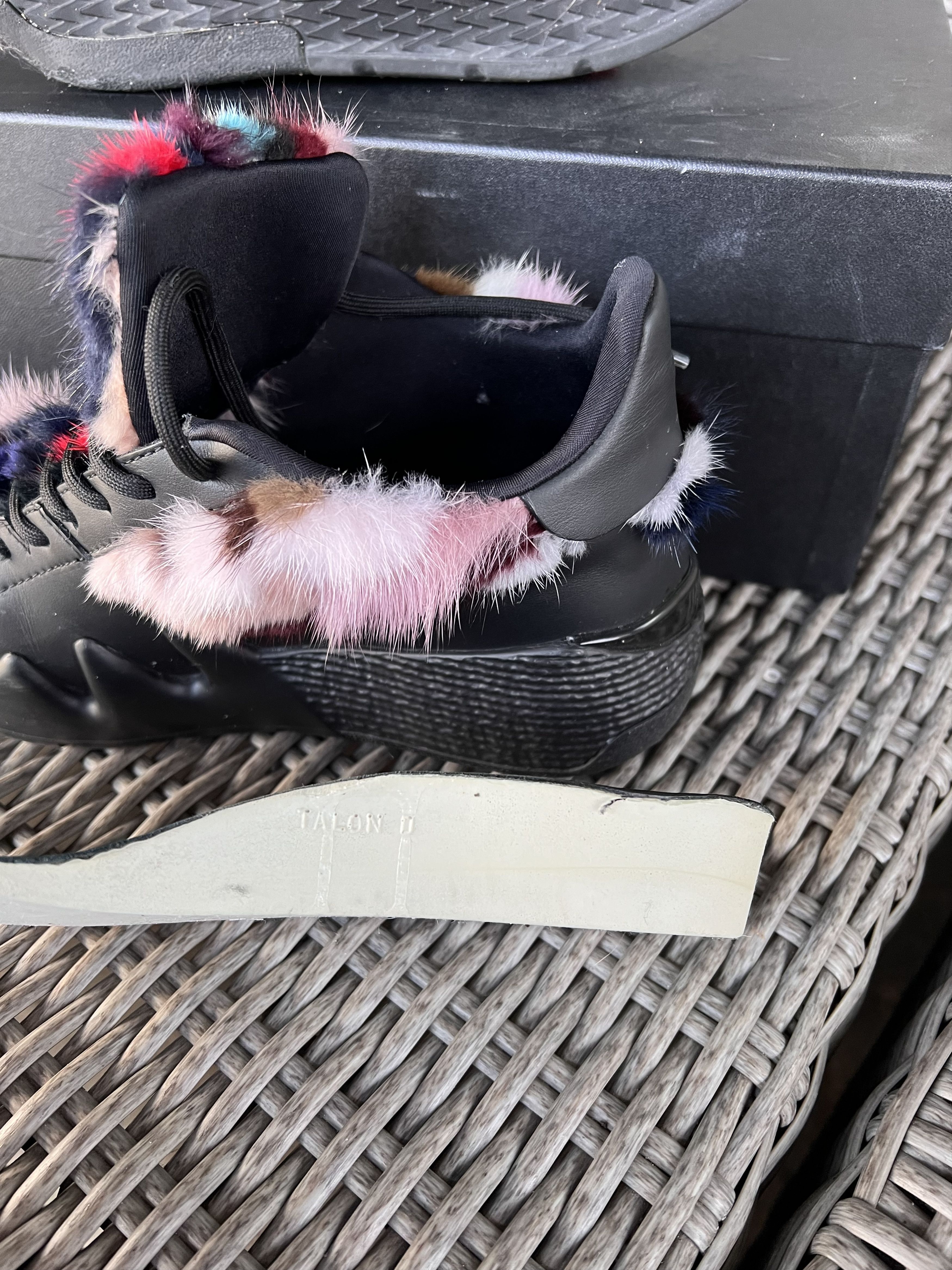 Giuseppe Zanotti Sneakers with fur Size US 6 / IT 36 - 9 Thumbnail