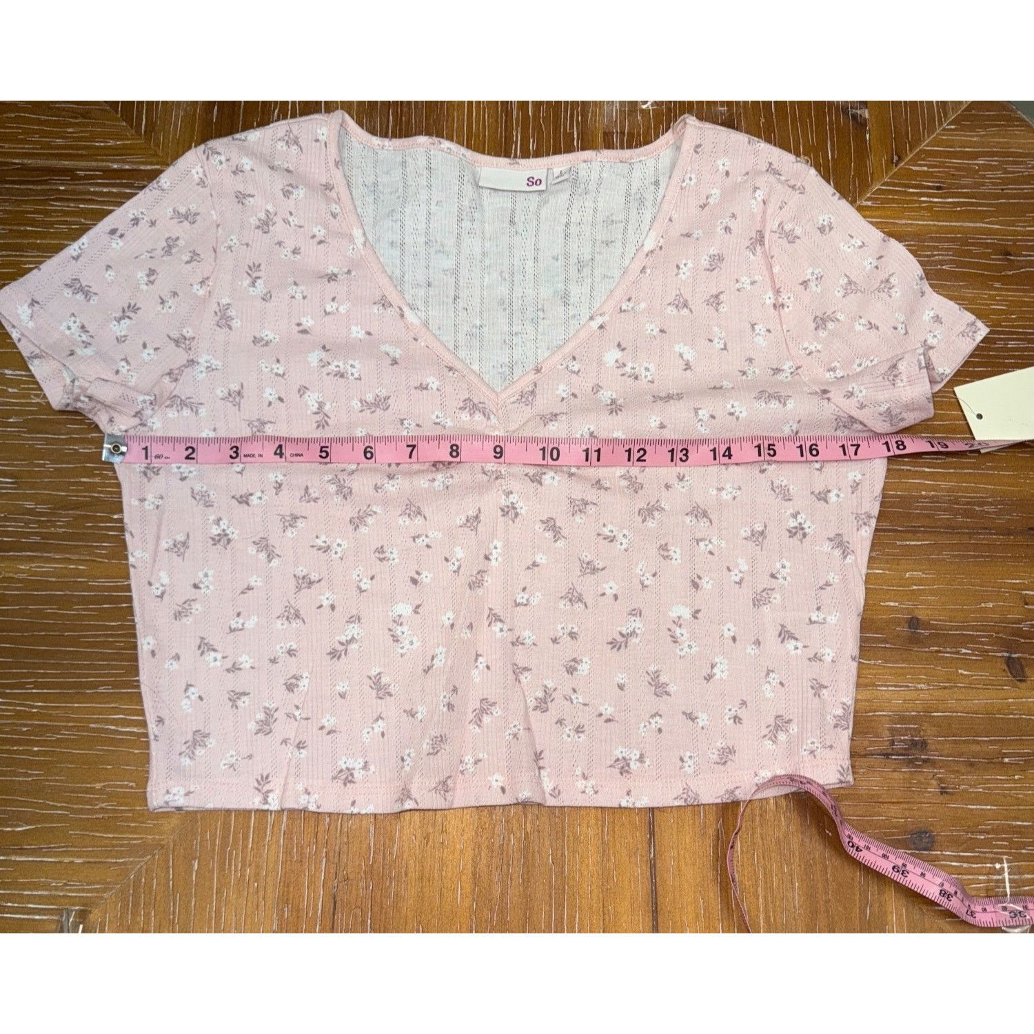 Other So Pink Floral Print Cropped V-Neck Tee Size L Size L / US 10 / IT 46 - 7 Thumbnail