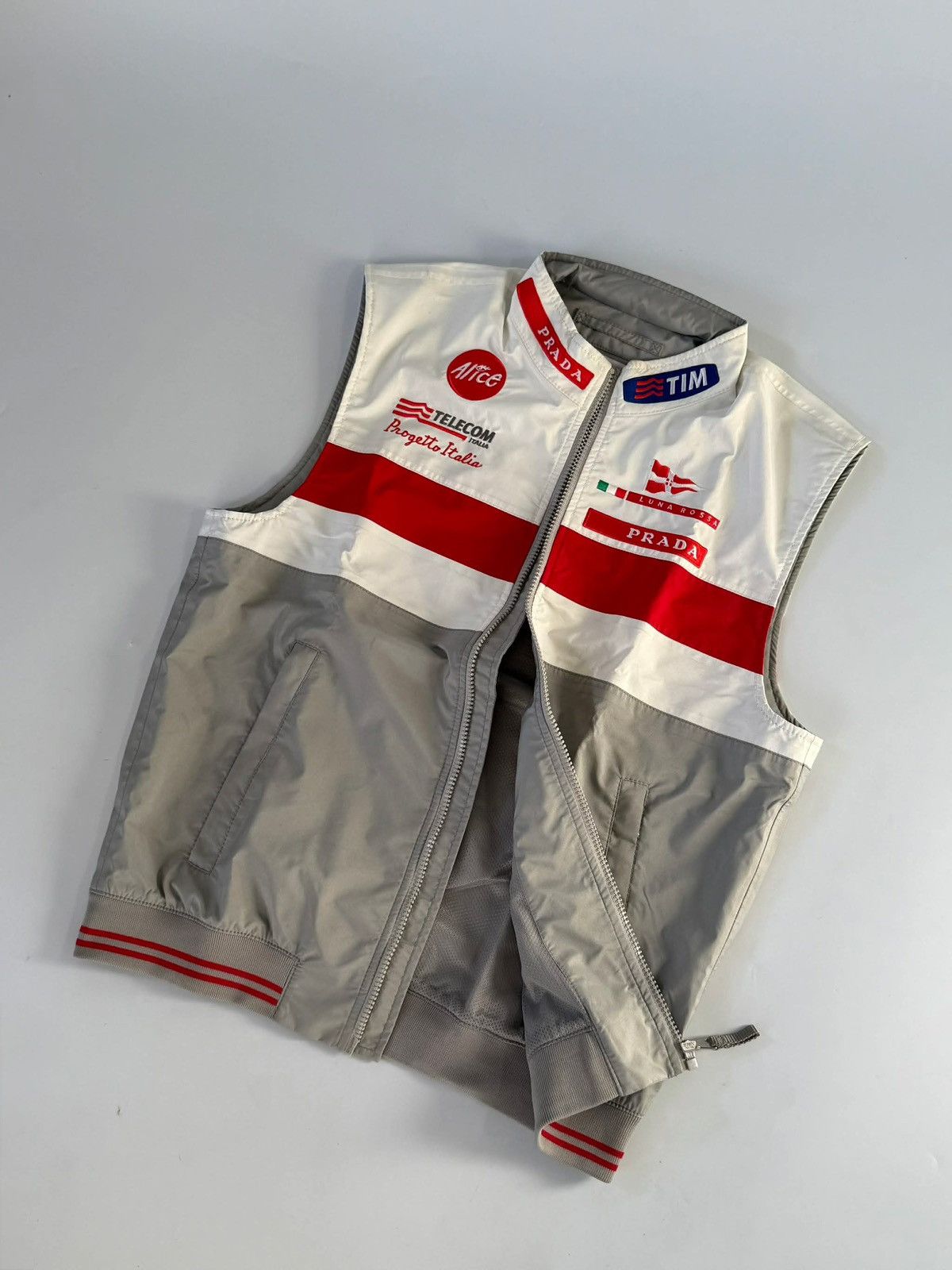 Prada Prada Luna Rosa 2006 Sailing Vest Size US M / EU 48-50 / 2 - 1 Thumbnail