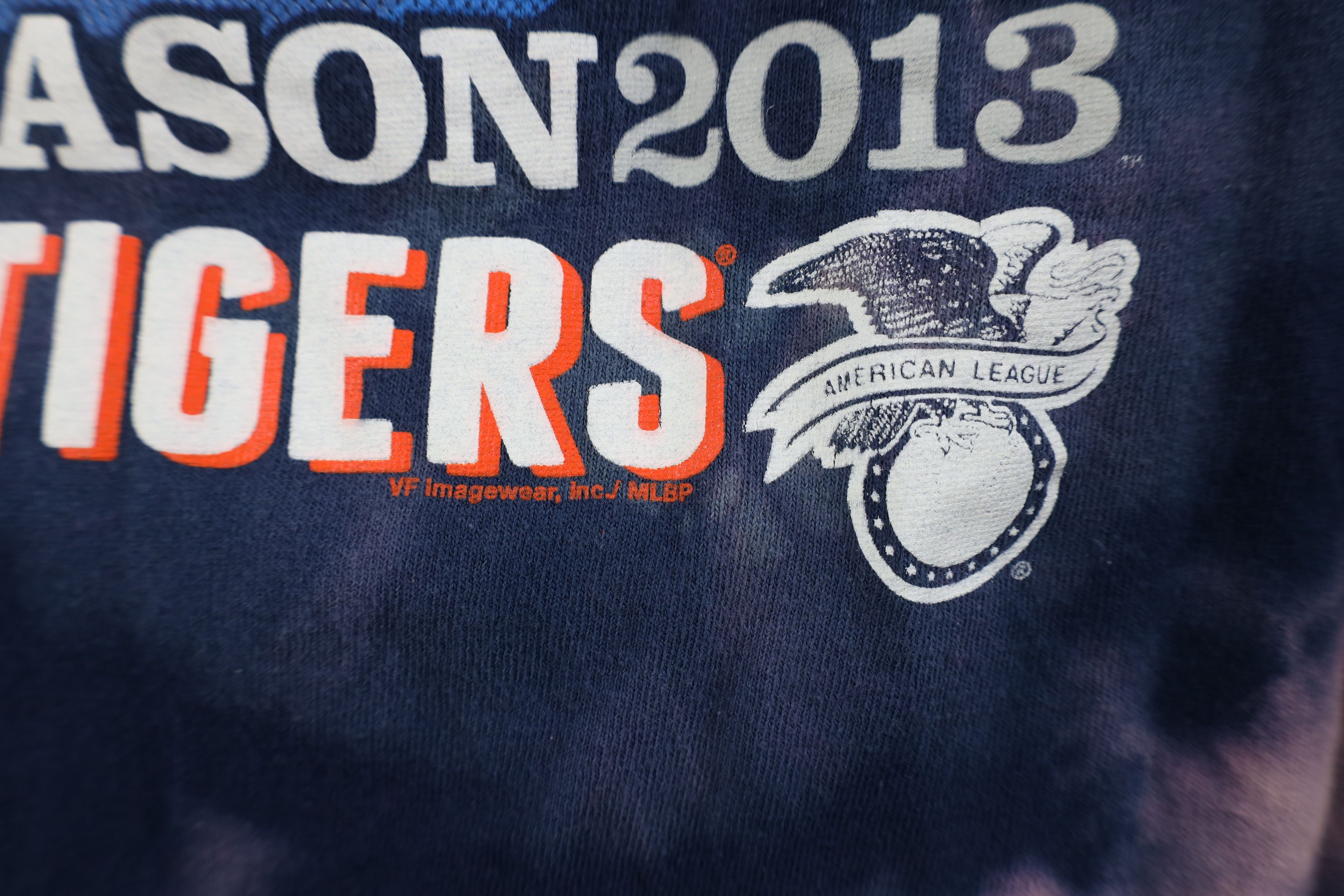 Vintage Y2K MLB 2013 Central Champions Detroit Tigers T-Shirt Size US XL / EU 56 / 4 - 5 Thumbnail