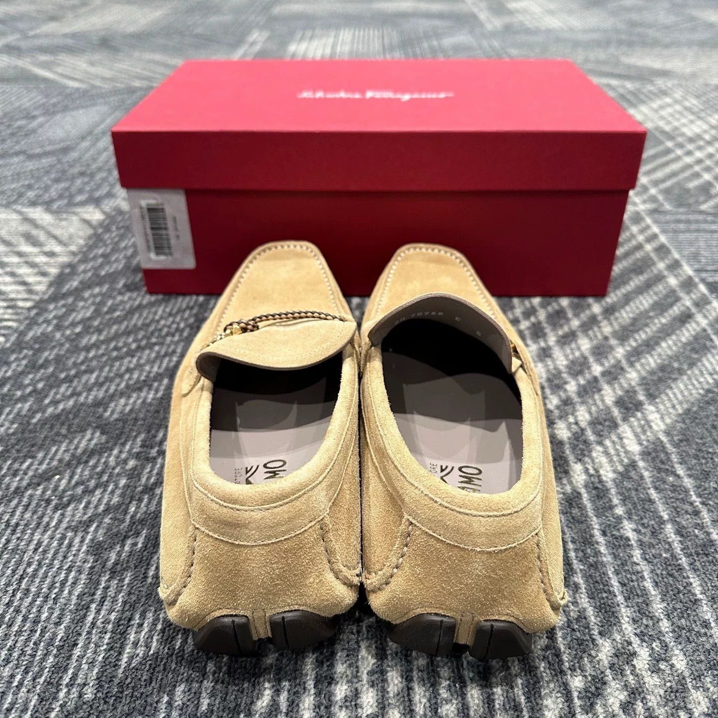 Salvatore Ferragamo Salvatore Ferragamo Suede Casual Shoes 42 Size US 5 / EU 37 - 3 Thumbnail