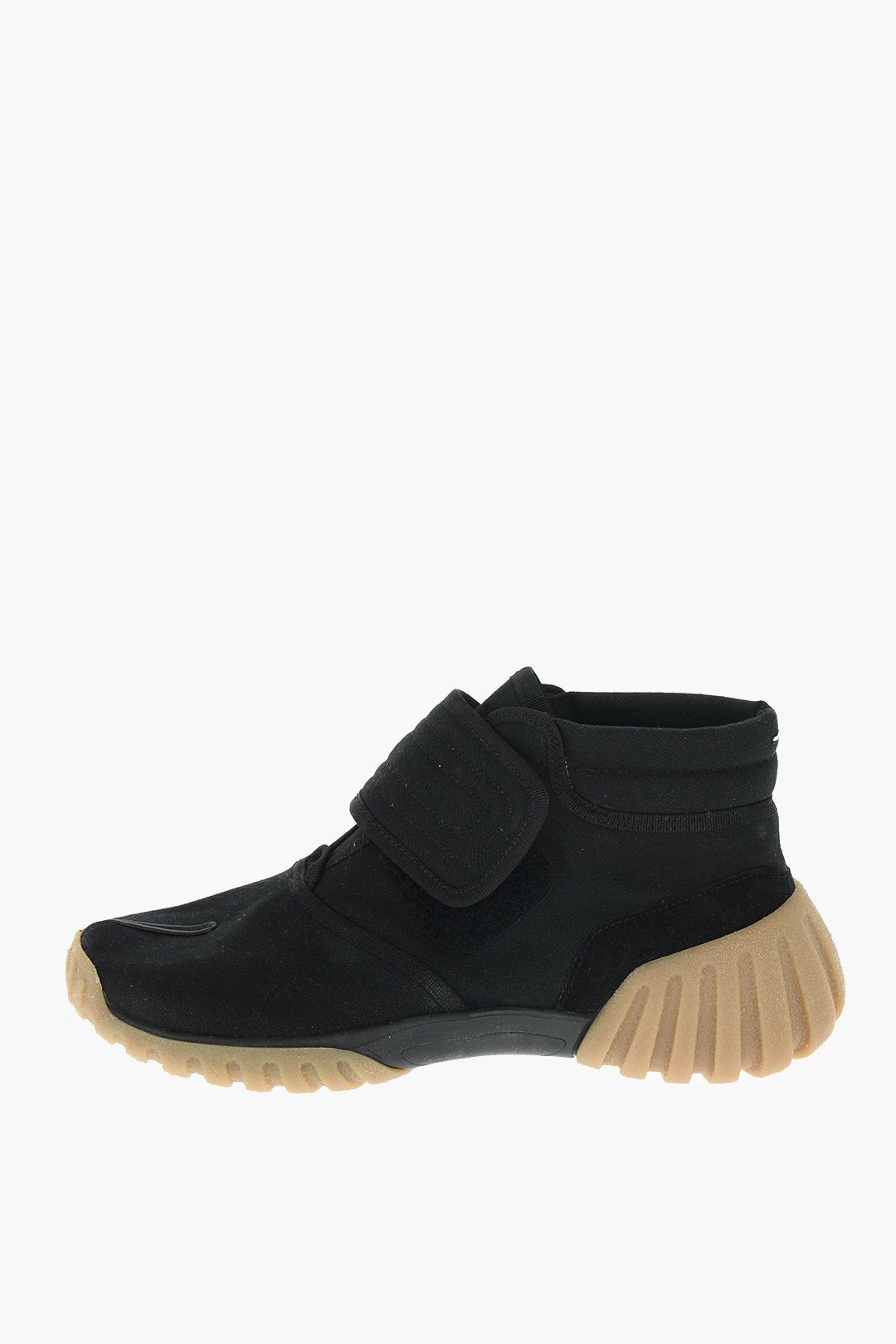 image of Maison Margiela Og1Mm0424 Fabric Tabi Sneakers In Black, Men's (Size 8)