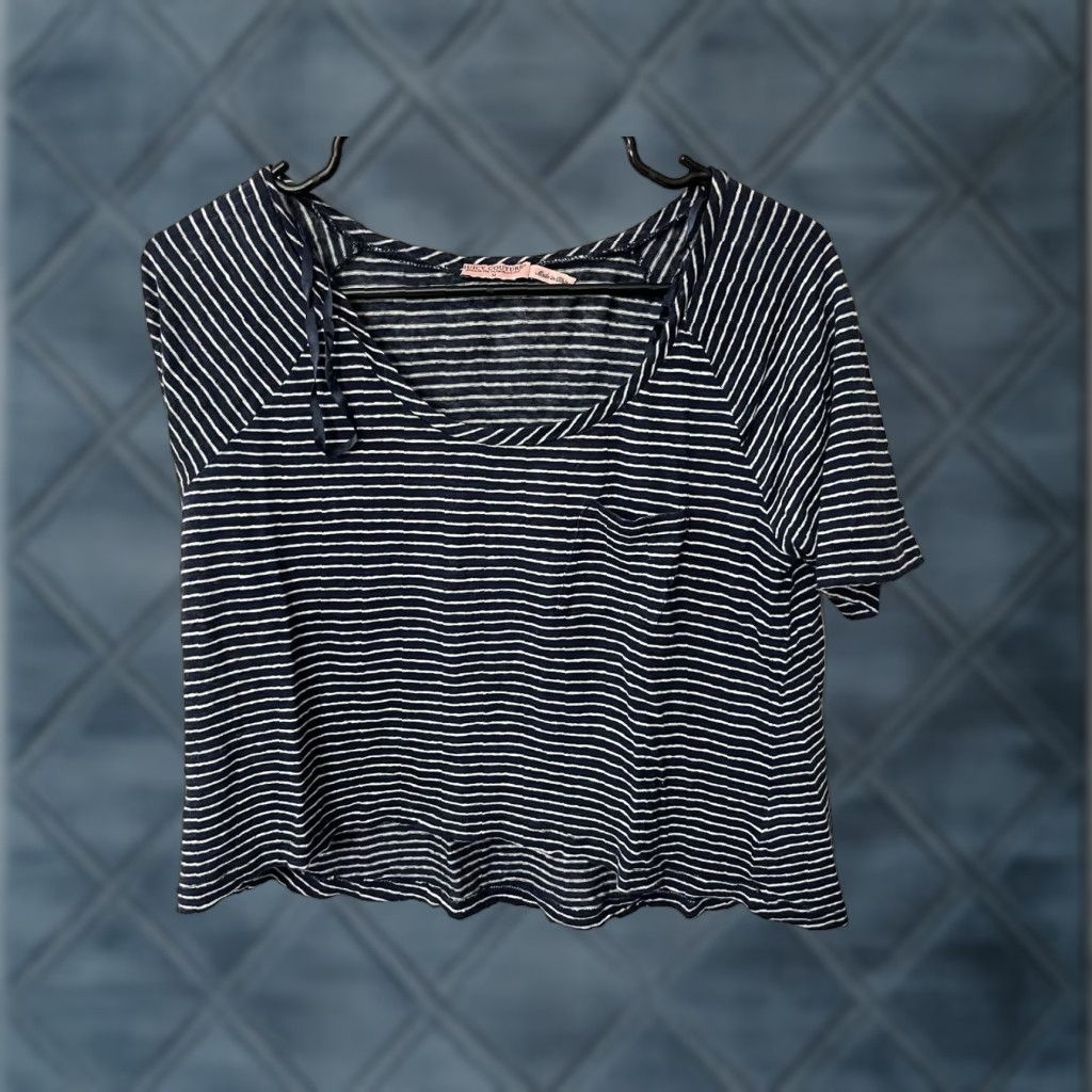 Juicy Couture JUICY COUTURE Women's Medium Multi-Color Striped Blouse T-Shirt, Short Sleeve, Casual Size M / US 6-8 / IT 42-44 - 1 Thumbnail