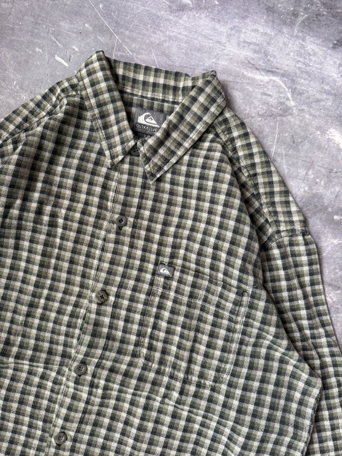 Quiksilver Vintage Quiksilver Long-sleeve Buttondown Shirt (L) Size US L / EU 52-54 / 3 - 4 Thumbnail