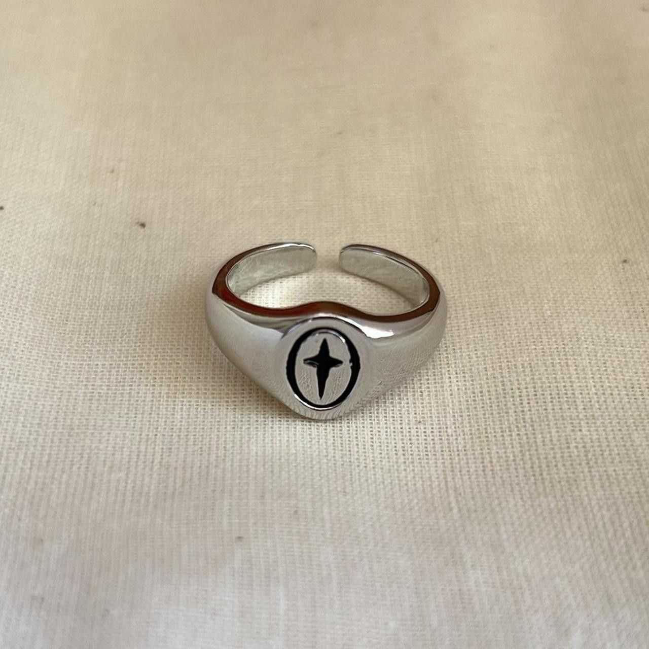 Jewelry silver cross signet stainless steel ring Size ONE SIZE - 1 Thumbnail