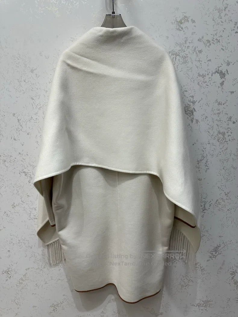 Hermes Hermes Off-White Patchwork Cloak Poncho Cashmere Coat Size XXS / US 00 / IT 34 - 2 Thumbnail