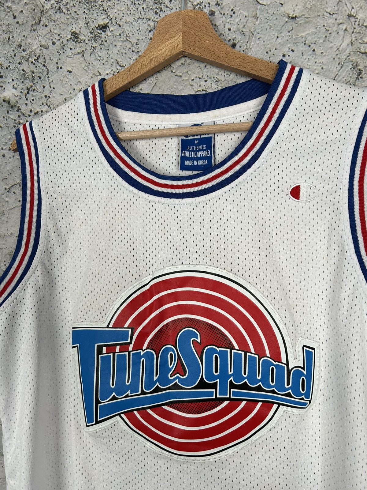 Champion Vintage Tune Squad Lola Champion NBA Jersey Cartoon 90s Rare Size US M / EU 48-50 / 2 - 4 Thumbnail