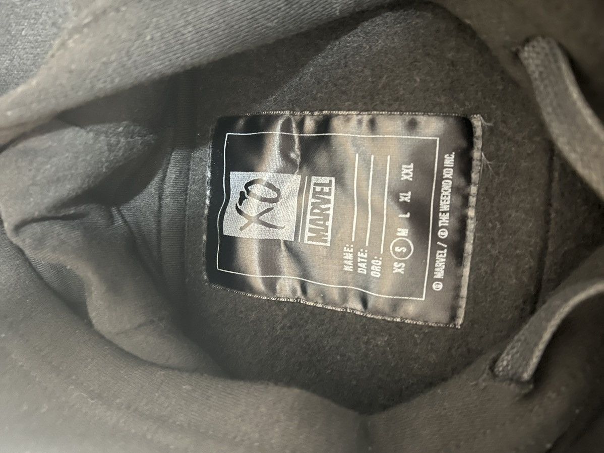 XO XO x Marvel Limited Hoodie (2018) – Size Small Size US S / EU 44-46 / 1 - 4 Thumbnail
