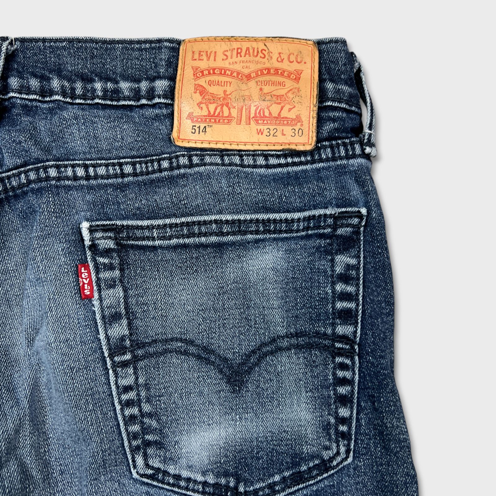 Levi's × Vintage Levi's 514 Jeans 32x30 Slim Straight Fit American Denim Pant Size US 32 / EU 48 - 6 Thumbnail