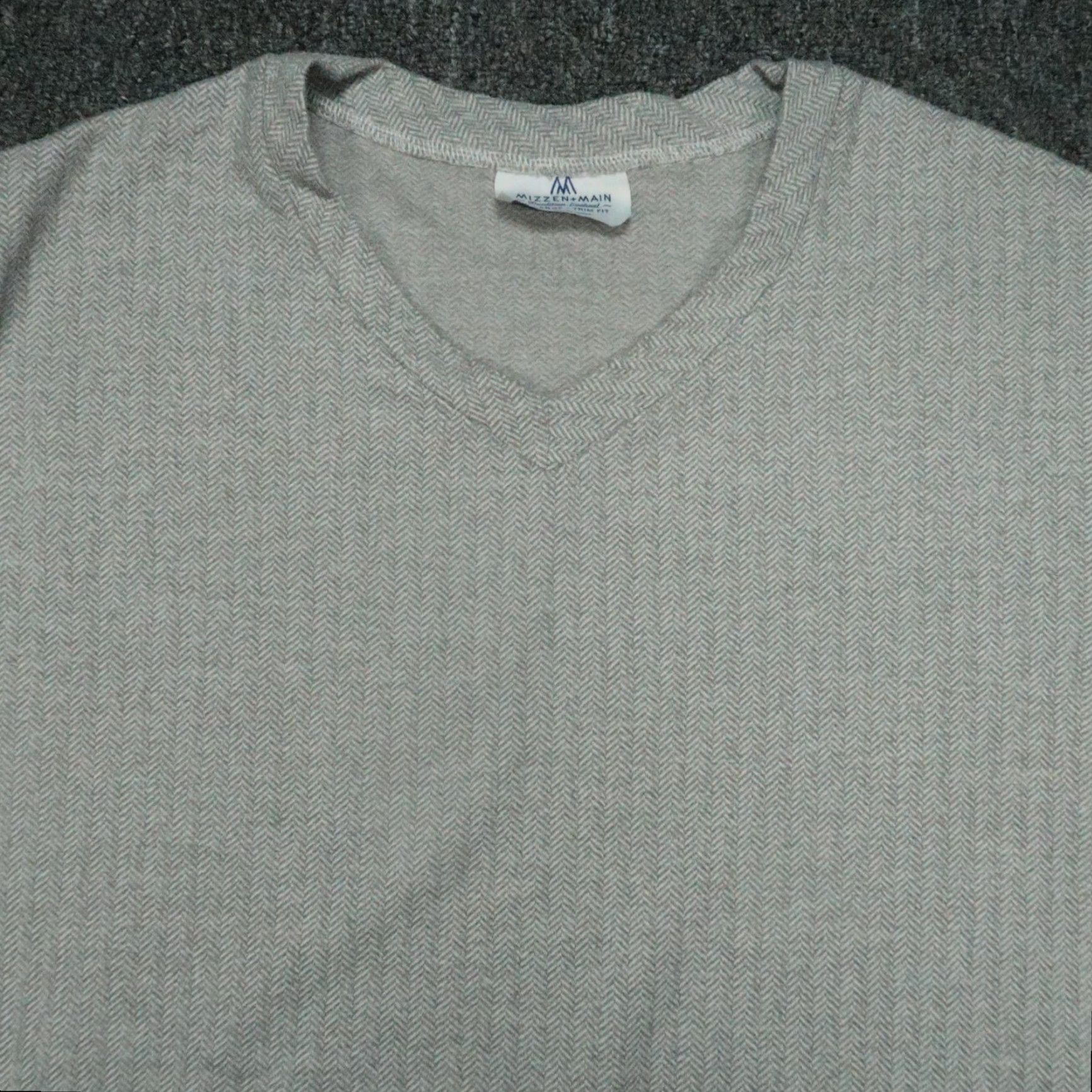 Mizzen+Main Mizzen Main Sweater Mens 2XL Gray Trim Fit Herringbone Pullover V Neck XXL Size US XXL / EU 58 / 5 - 2 Thumbnail