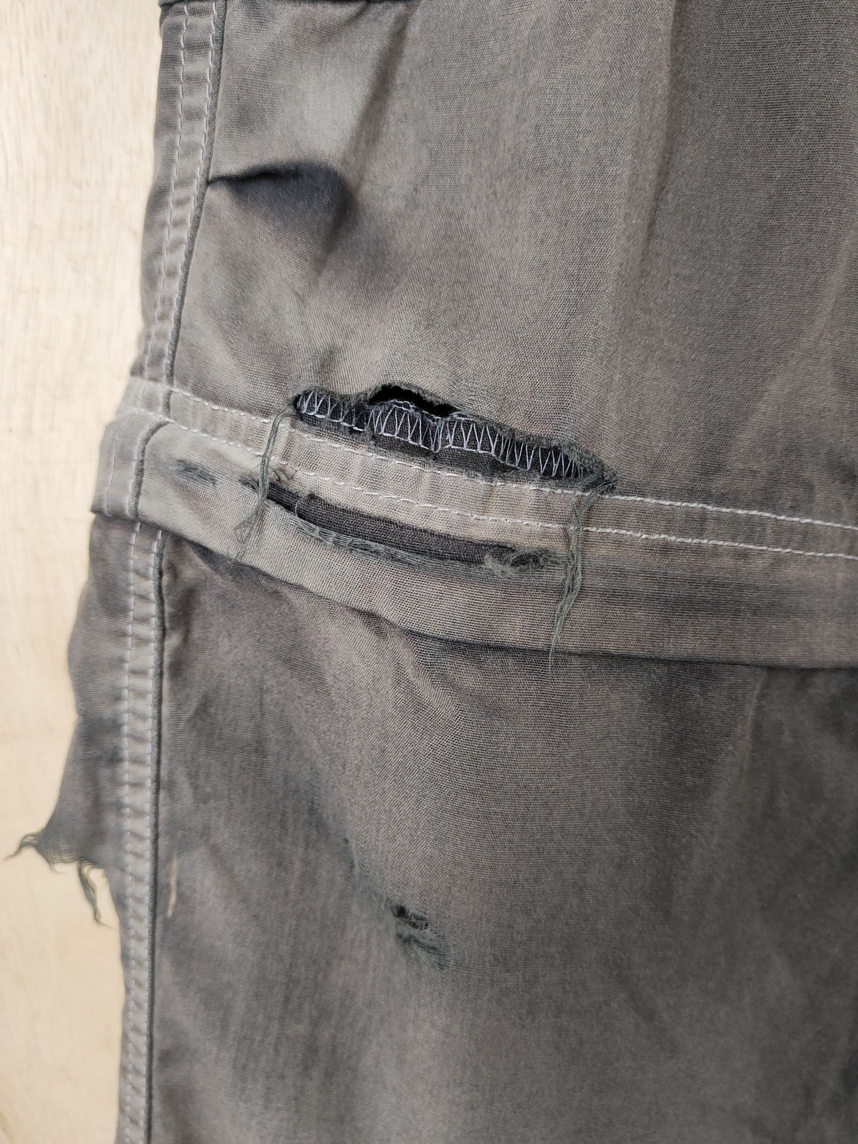 Japanese Brand Japanese Brand Black Faded Multipocket Cargo Pants #S2504 Size US 33 - 4 Thumbnail