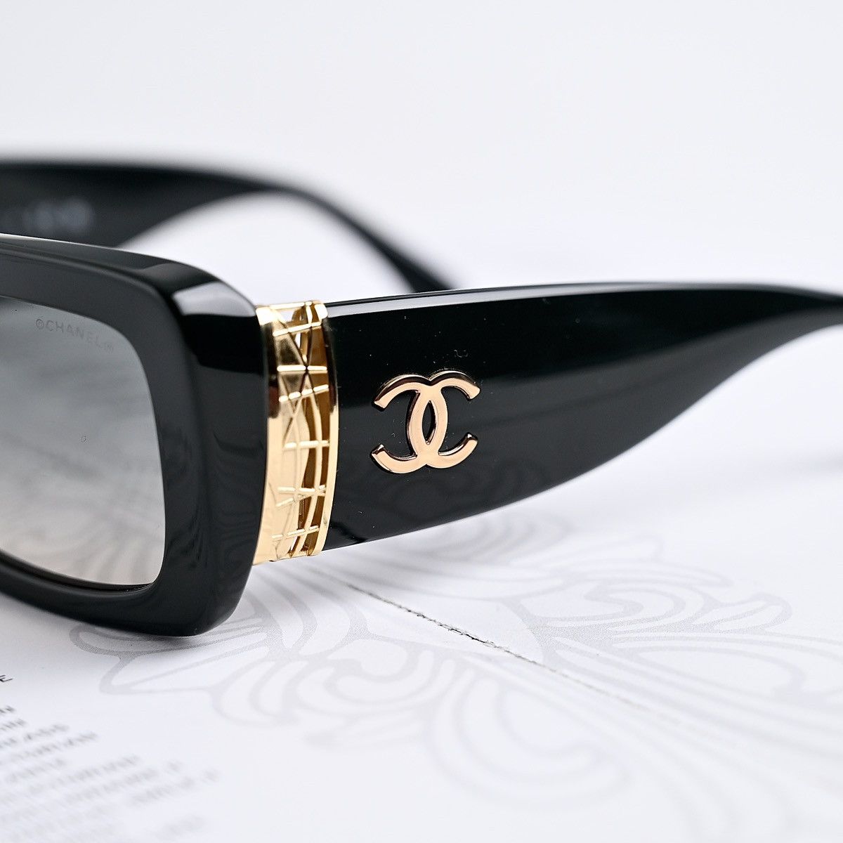 Chanel CHANEL 0CH5534 SUNGLASSES Size ONE SIZE - 3 Thumbnail