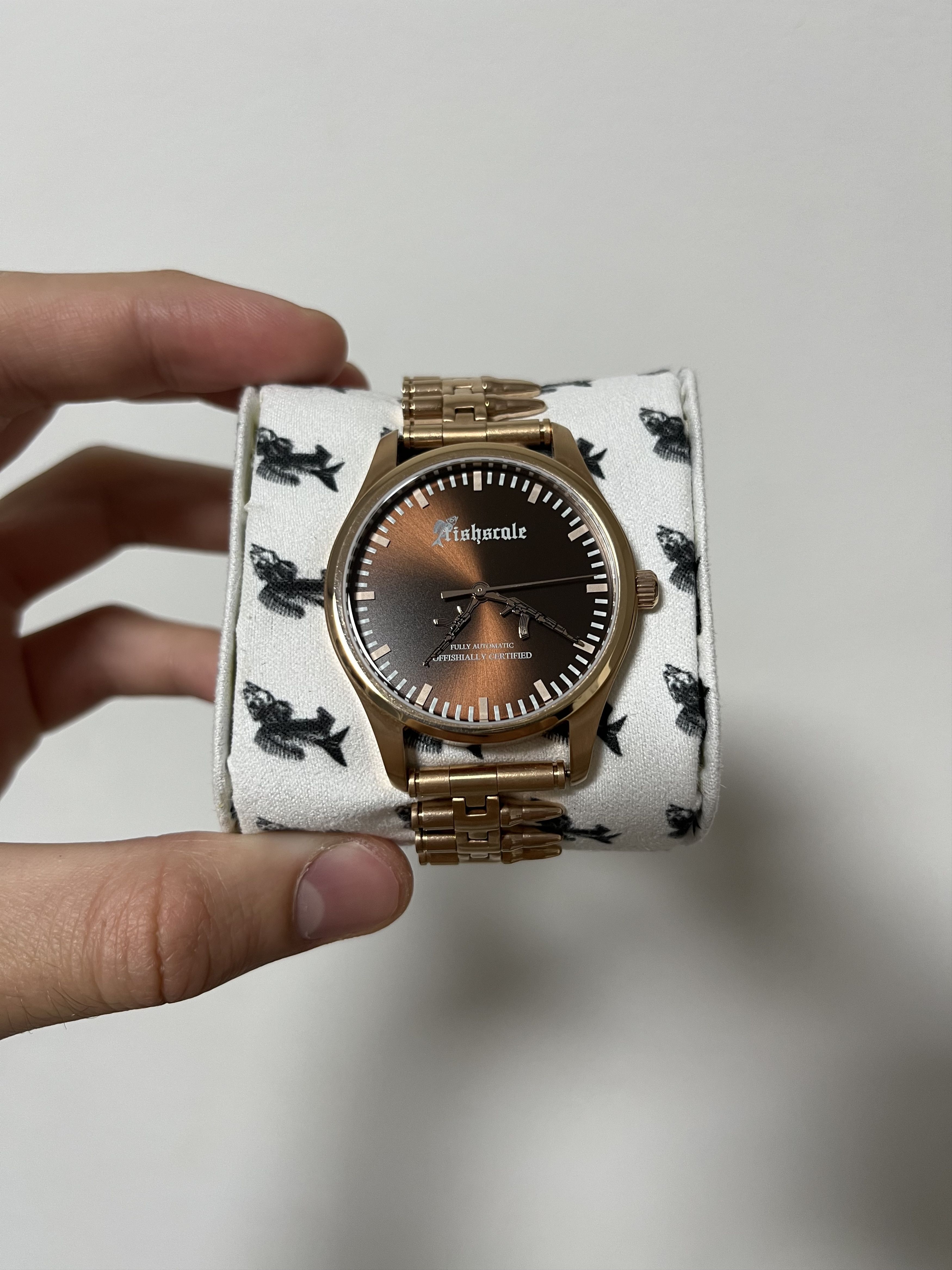 Designer fishingforscale/fishscale watch