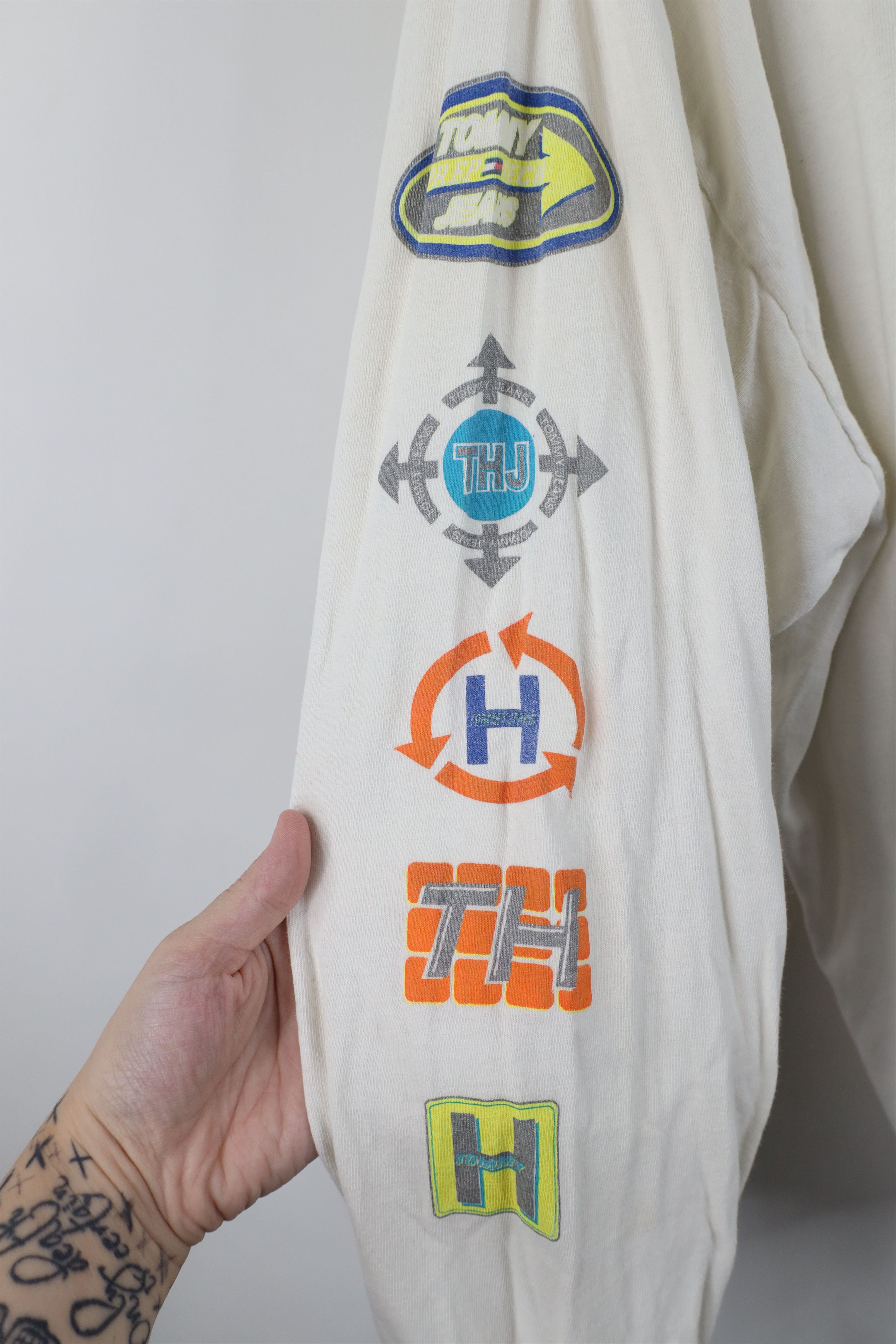 Vintage 90s Tommy Hilfiger Long Sleeve T-Shirt White USA