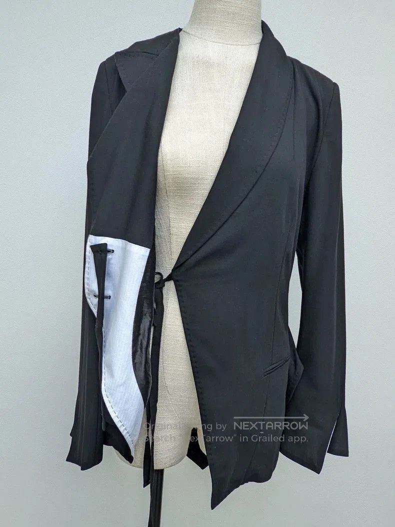 Ann Demeulemeester black deconstructed blazer by ann demeulemeester . Size US M / EU 48-50 / 2 - 4 Thumbnail