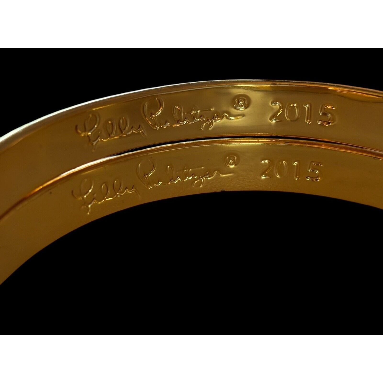 Lilly Pulitzer 2 Lilly Pulitzer 2015 Gold Diagonal Ribbed Bangle Bracelet Size ONE SIZE - 2 Thumbnail