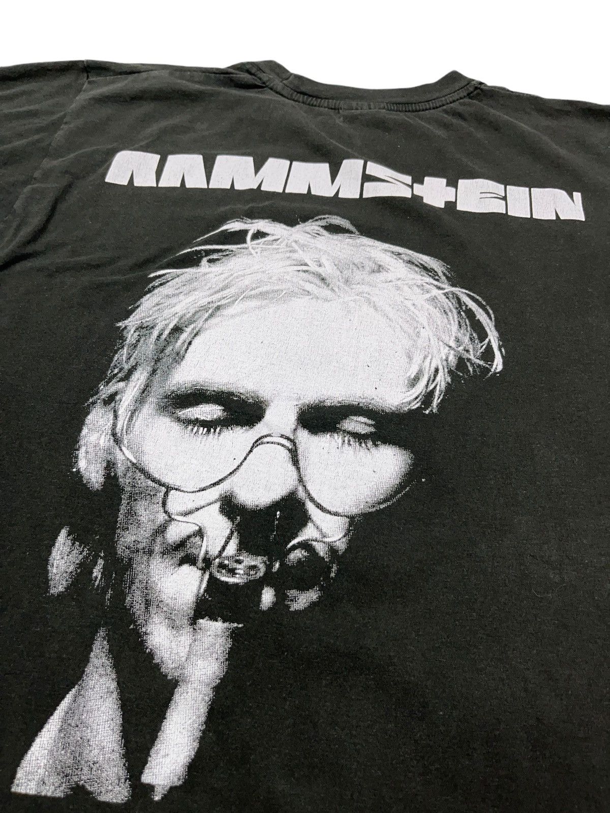Band Tees Vintage 90s Rammstein Sehnsucht Big Face T-shirt Size US L / EU 52-54 / 3 - 9 Thumbnail