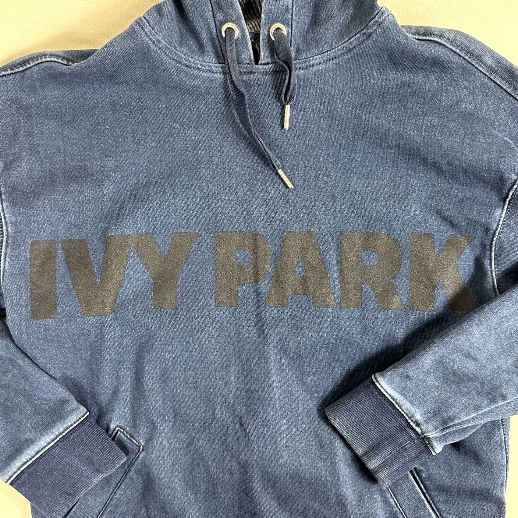 Ivy Park VINTAGE Adidas IVY PARK Blue Pullover Hoodie Sweatshirt XS Womens Activewear Hoodie (Note: If not vintage, remove VINTAGE) Size XS / US 0-2 / IT 36-38 - 4 Thumbnail
