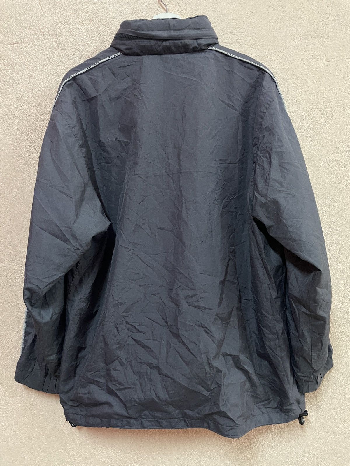 Airwalk × Thrasher × Vintage Vintage Airwalk skate windbreaker Jacket outdoor Hook-ups Size US L / EU 52-54 / 3 - 6 Thumbnail
