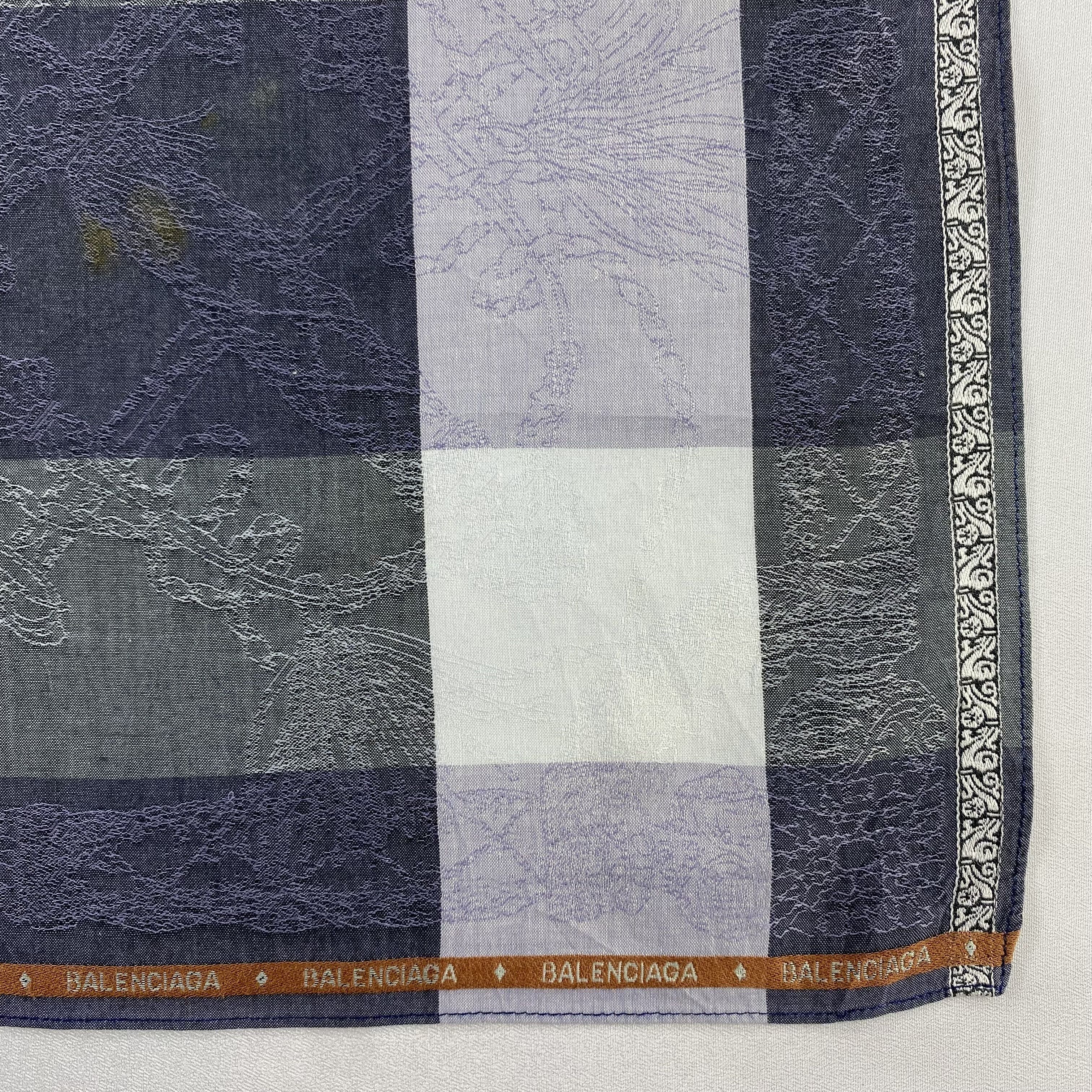 Vintage Balenciaga Bandana/ Handkerchief / Neckerchief-P1722 Size ONE SIZE - 3 Thumbnail
