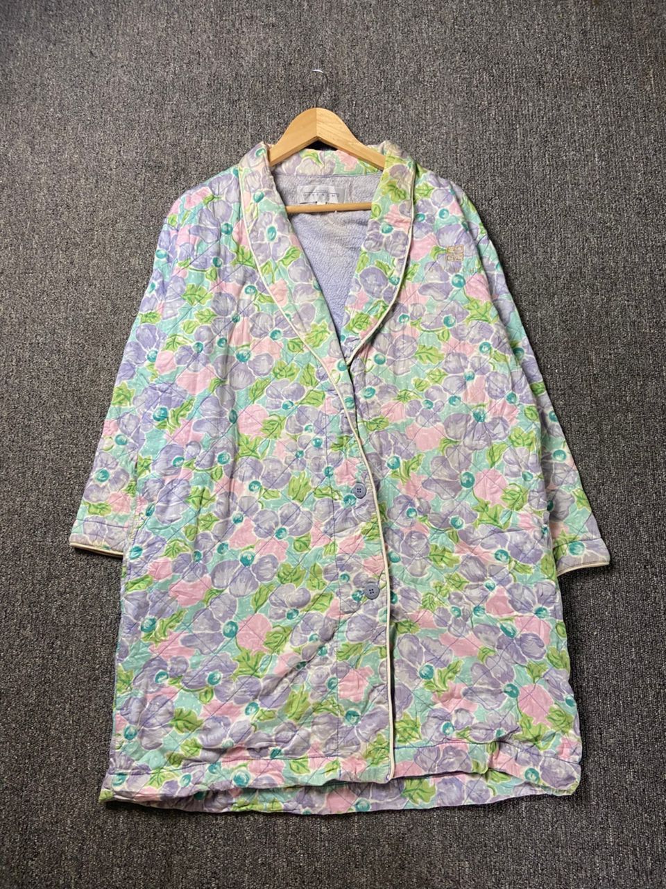 Givenchy Givenchy Eponges Floral Quilted Jacket (205) Size L / US 10 / IT 46 - 1 Thumbnail