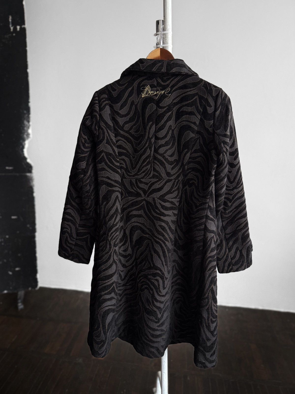 Desigual Desigual Womens Coat Jacket Button Front Casual Pockets Size M / US 6-8 / IT 42-44 - 2 Thumbnail