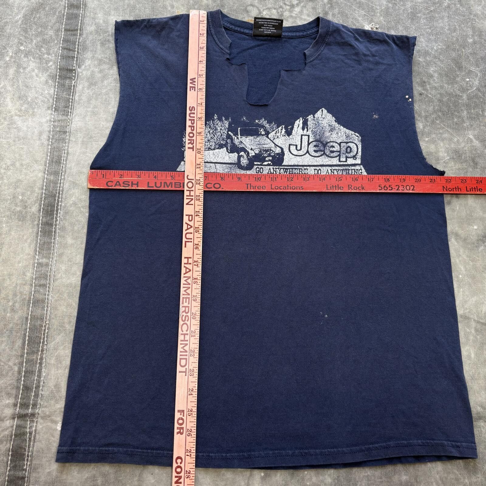 Jeep Vintage Y2K Faded Distressed Jeep Go Anywhere Cut Off Shirt Size US L / EU 52-54 / 3 - 5 Thumbnail