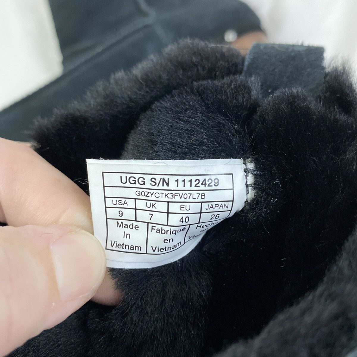 Ugg UGG Kouri Suede Sheepskin Clog Boots Women Black Sz 9 EUC Size US 9 / IT 39 - 8 Thumbnail