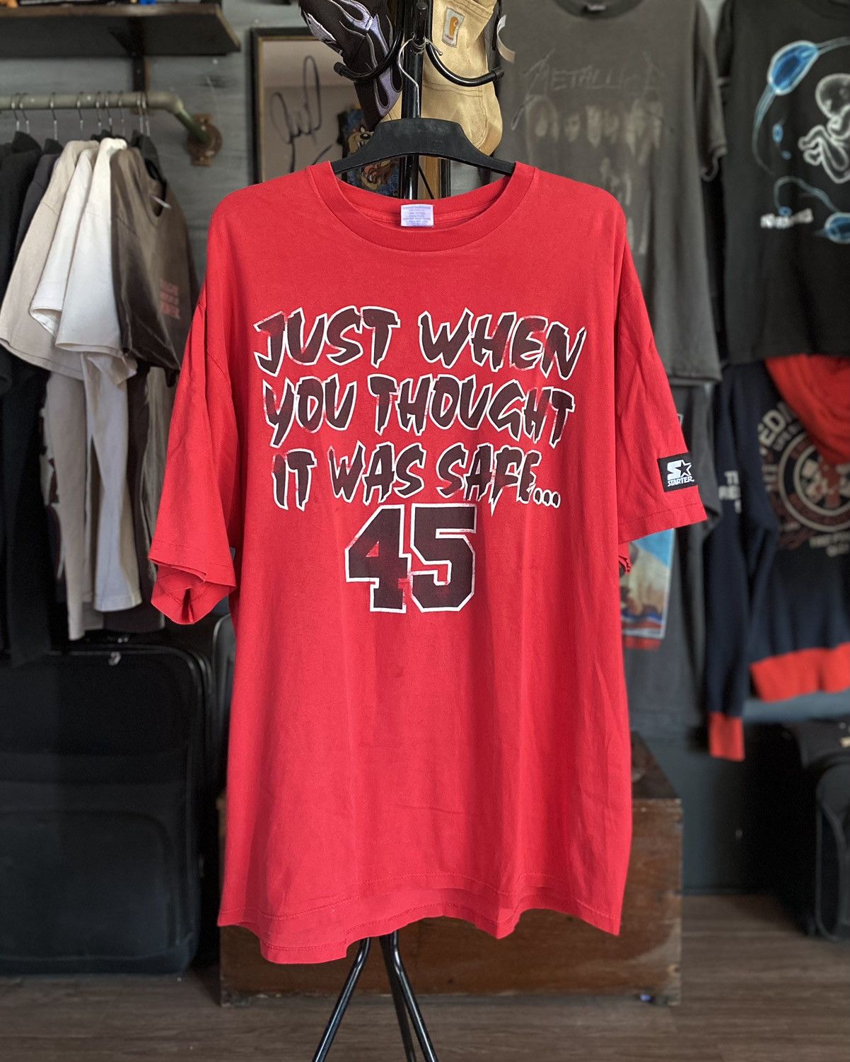Starter T-Shirt Vintage Starter Michael Jordan 45 chicago bulls Vtg Size US XL / EU 56 / 4 - 1 Thumbnail