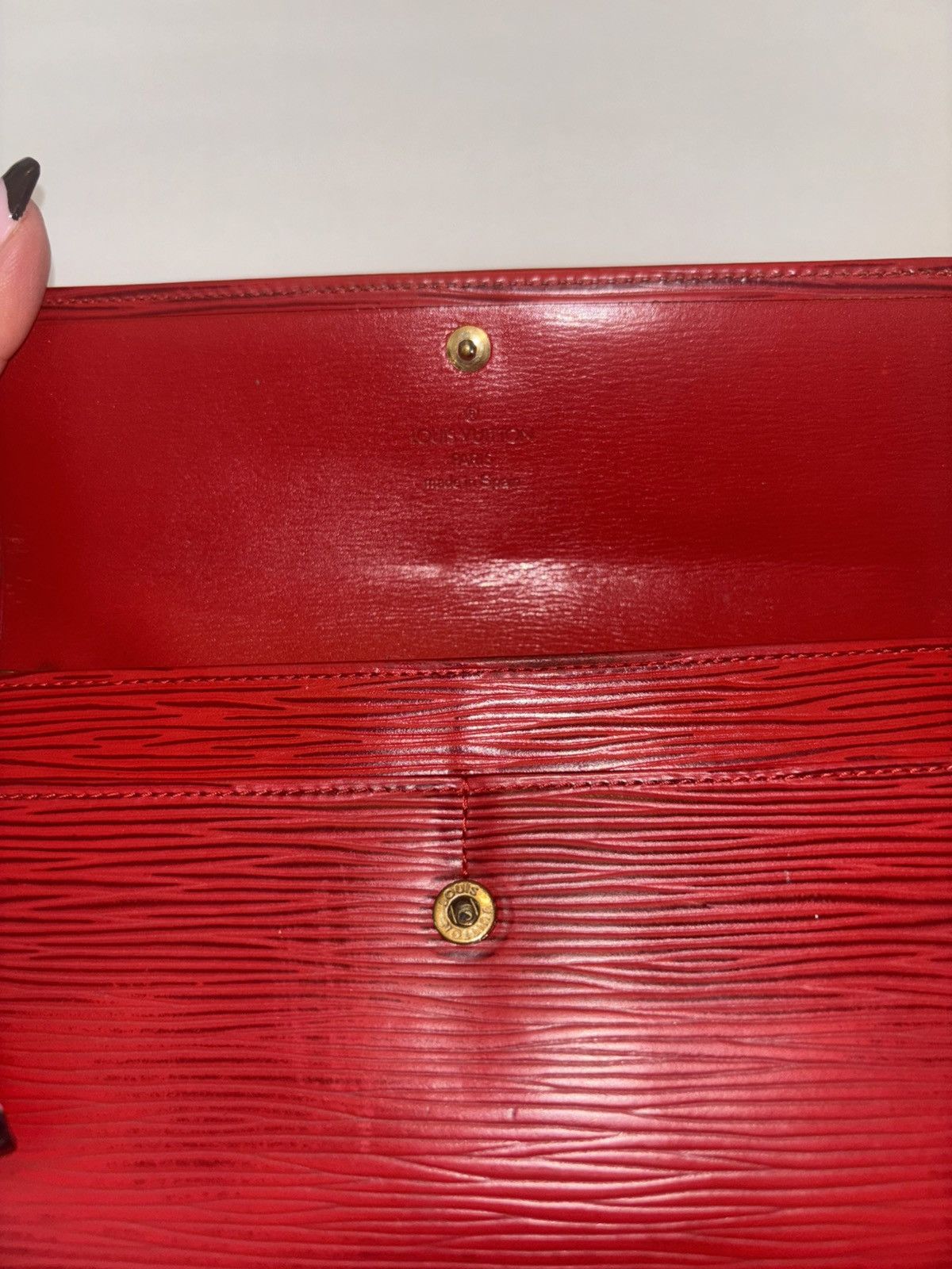 Louis Vuitton Louis Vuitton Long Epi Wallet Size ONE SIZE - 7 Thumbnail
