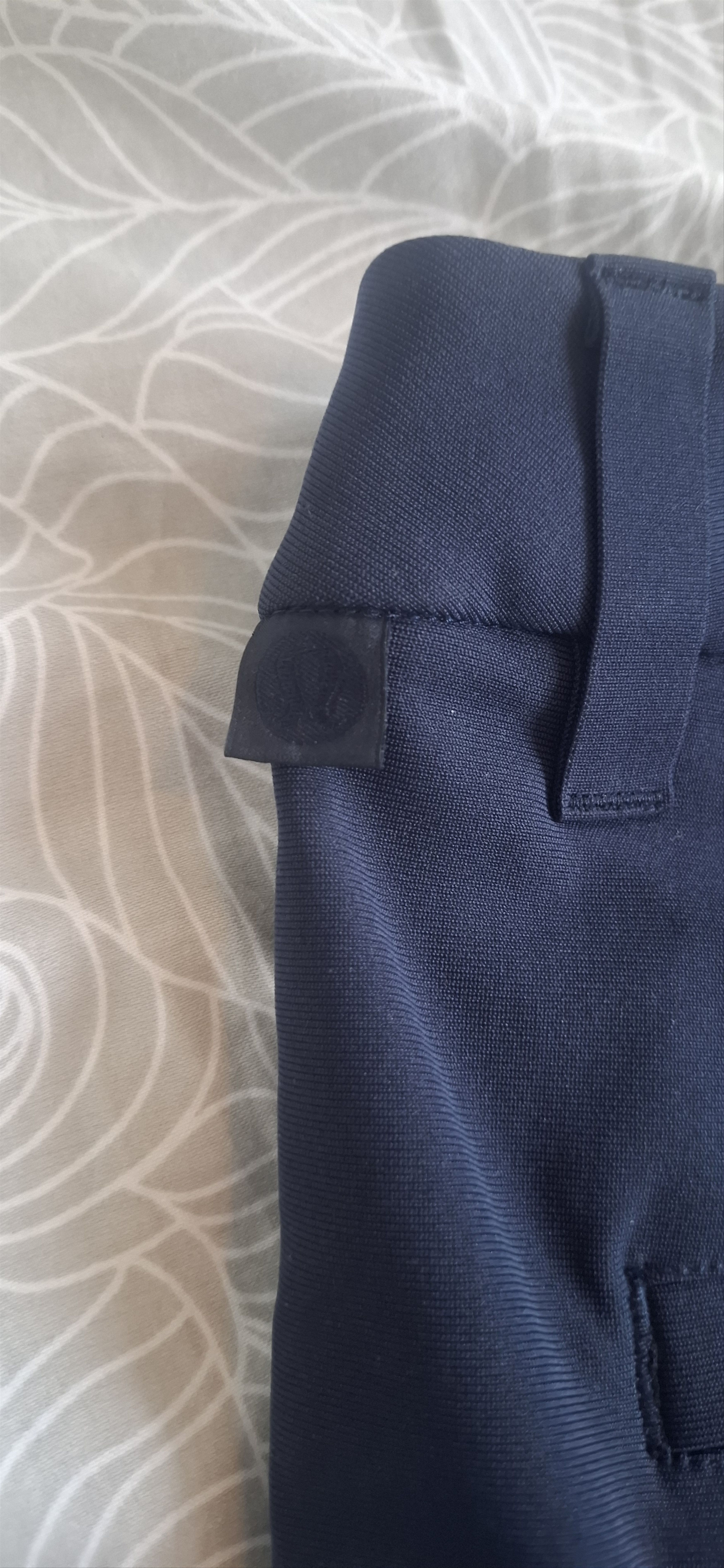 Lululemon Lululemon Navy Shorts Size US 32 / EU 48 - 7 Thumbnail
