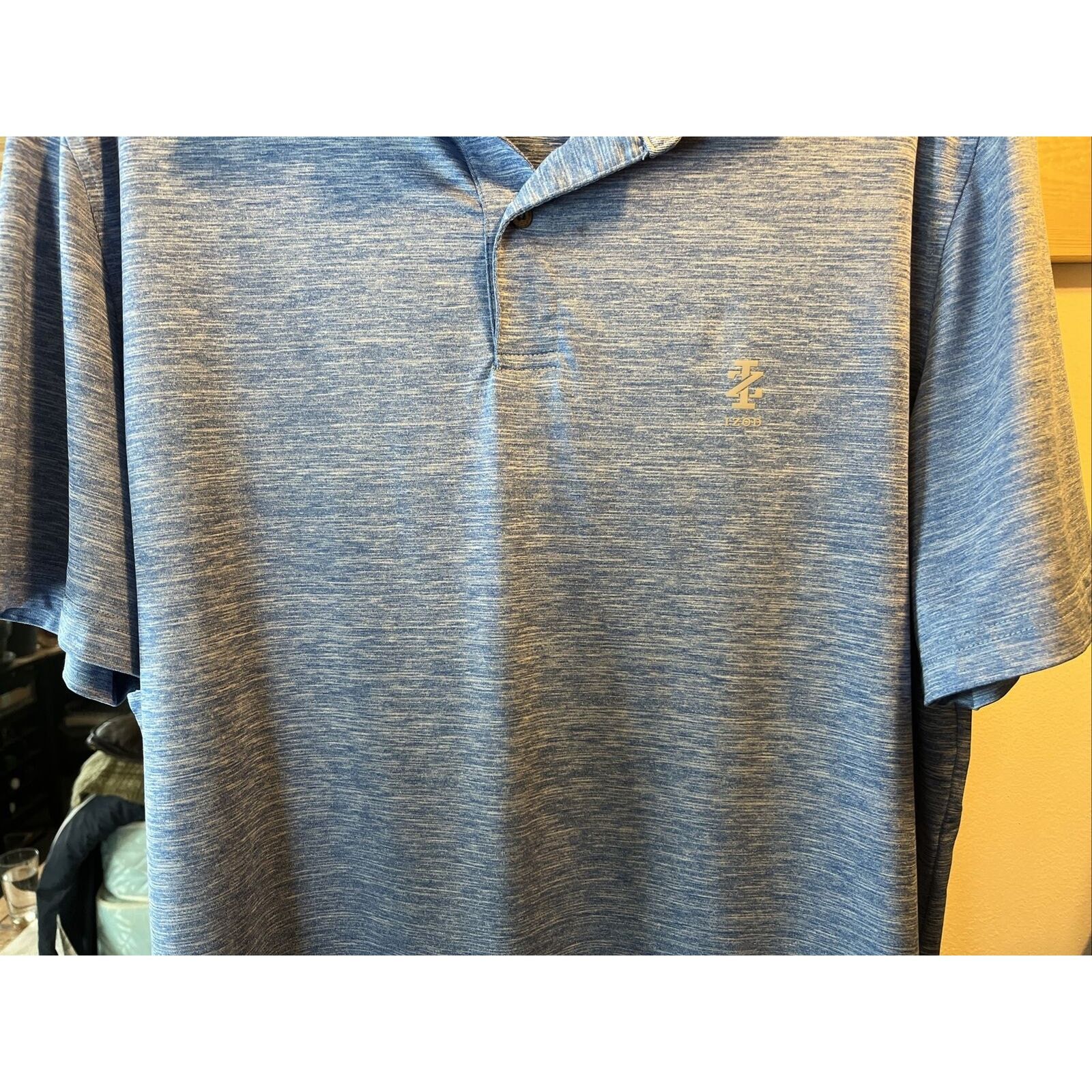 Izod IZOD GOLF Men’s Size L Blue SS Button Polyester Polo Shirt Size US L / EU 52-54 / 3 - 8 Thumbnail