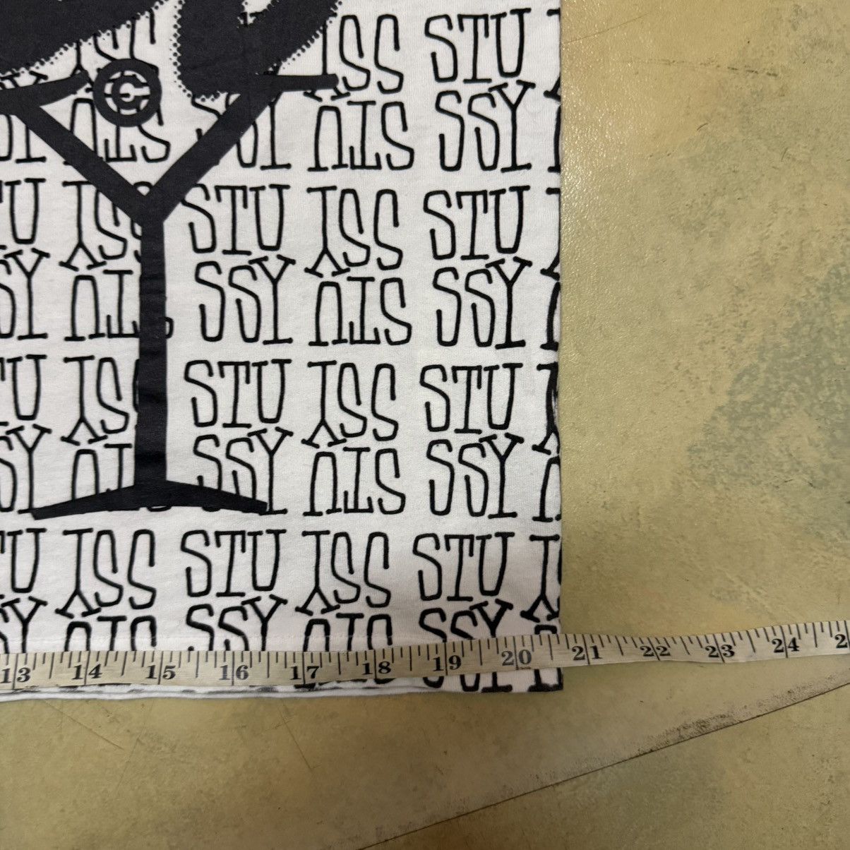 Stussy Stussy Big Logo Full Print T Shirt Size US L / EU 52-54 / 3 - 12 Thumbnail