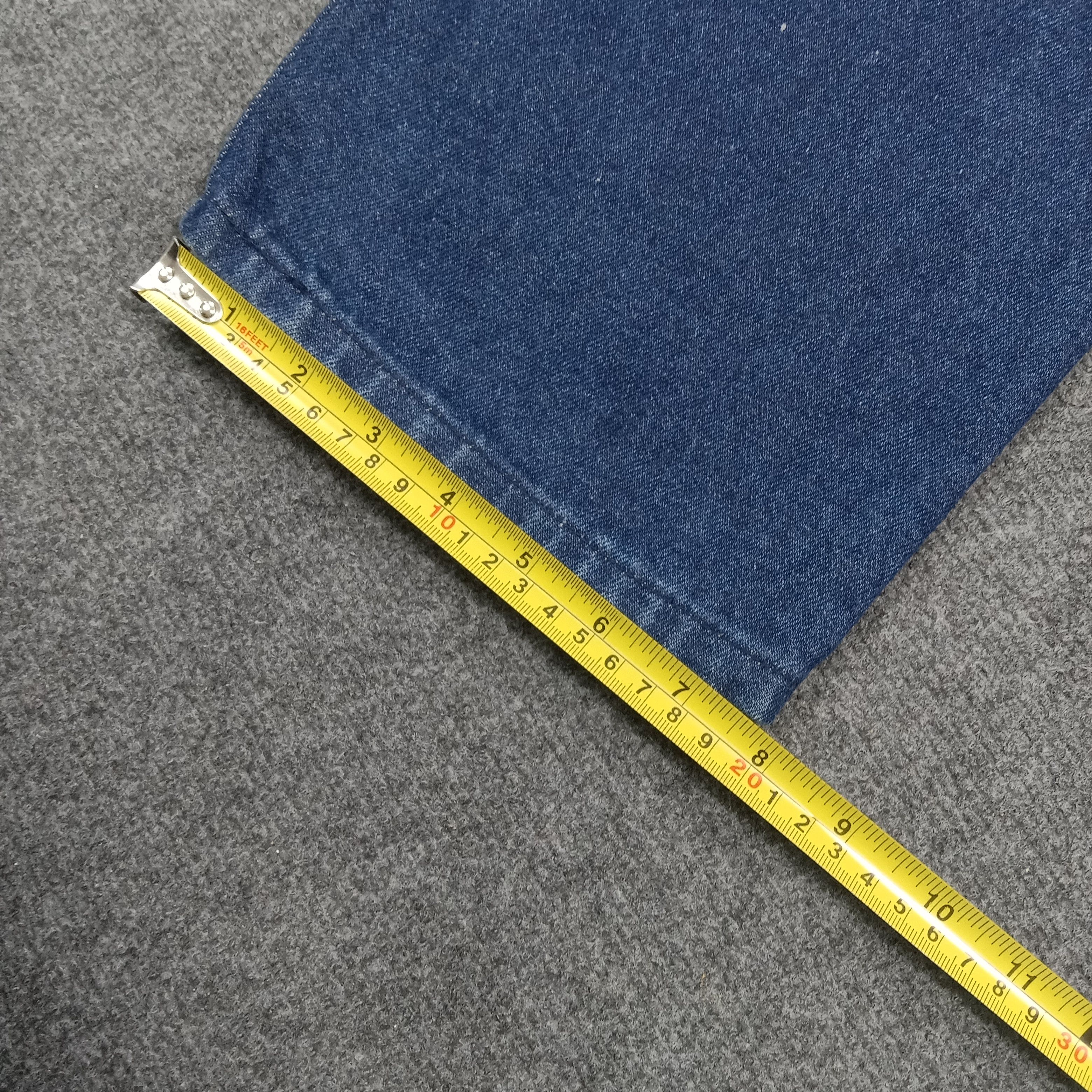 Saint Laurent Paris Saint Laurent Italian Brand Denim Jeans C280N33 Size US 26 / EU 42 - 11 Thumbnail