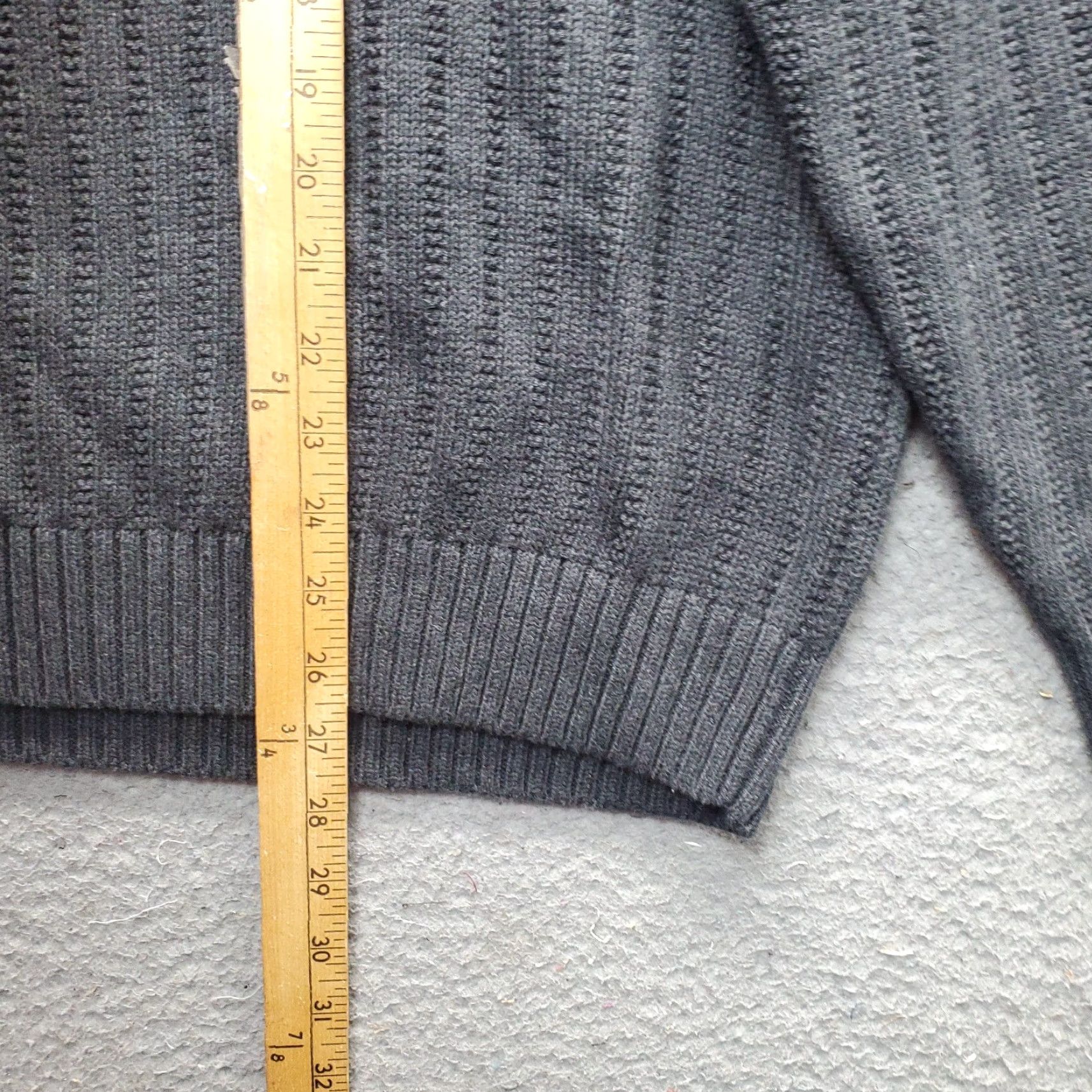 Lands' End Lands' End Mens Size L Dark Charcoal Knit Raglan Sleeve V-Neck Pullover Sweater Size US L / EU 52-54 / 3 - 3 Thumbnail