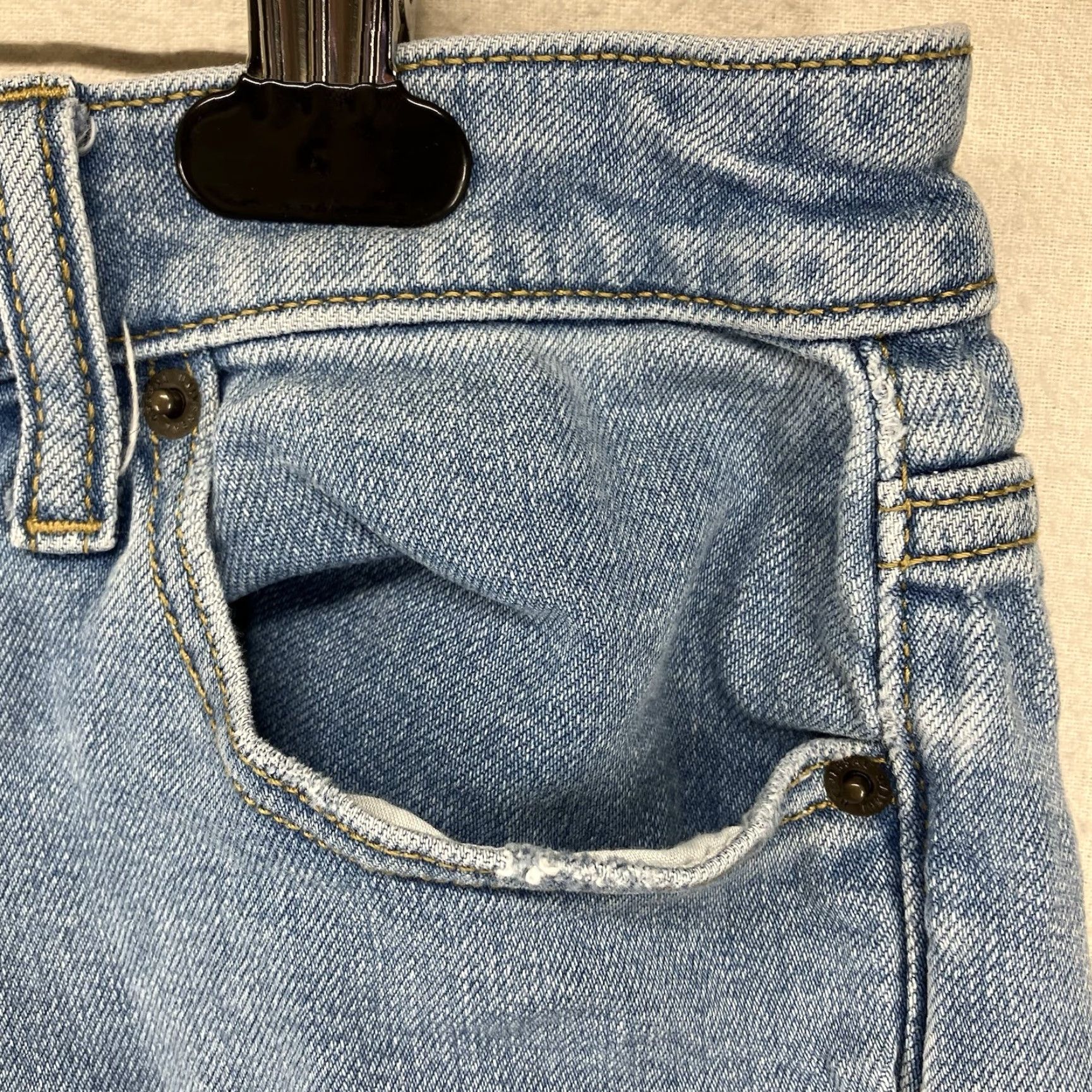 Vintage Universal Thread Women's High Rise Denim Shorts 00 Blue Stretch Raw Hem 5-Pocket Casual Size 24" / US 00 / IT 34 - 7 Thumbnail