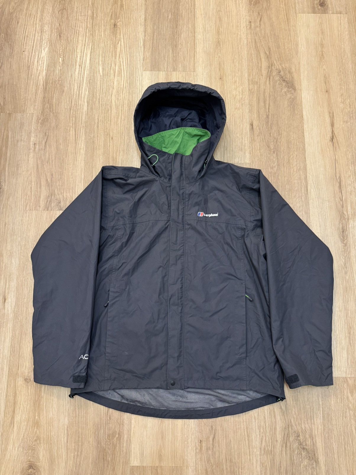 Berghaus Berghaus AQ2 Waterproof Gorpcore Trekking Jacket size L Size US L / EU 52-54 / 3 - 1 Thumbnail